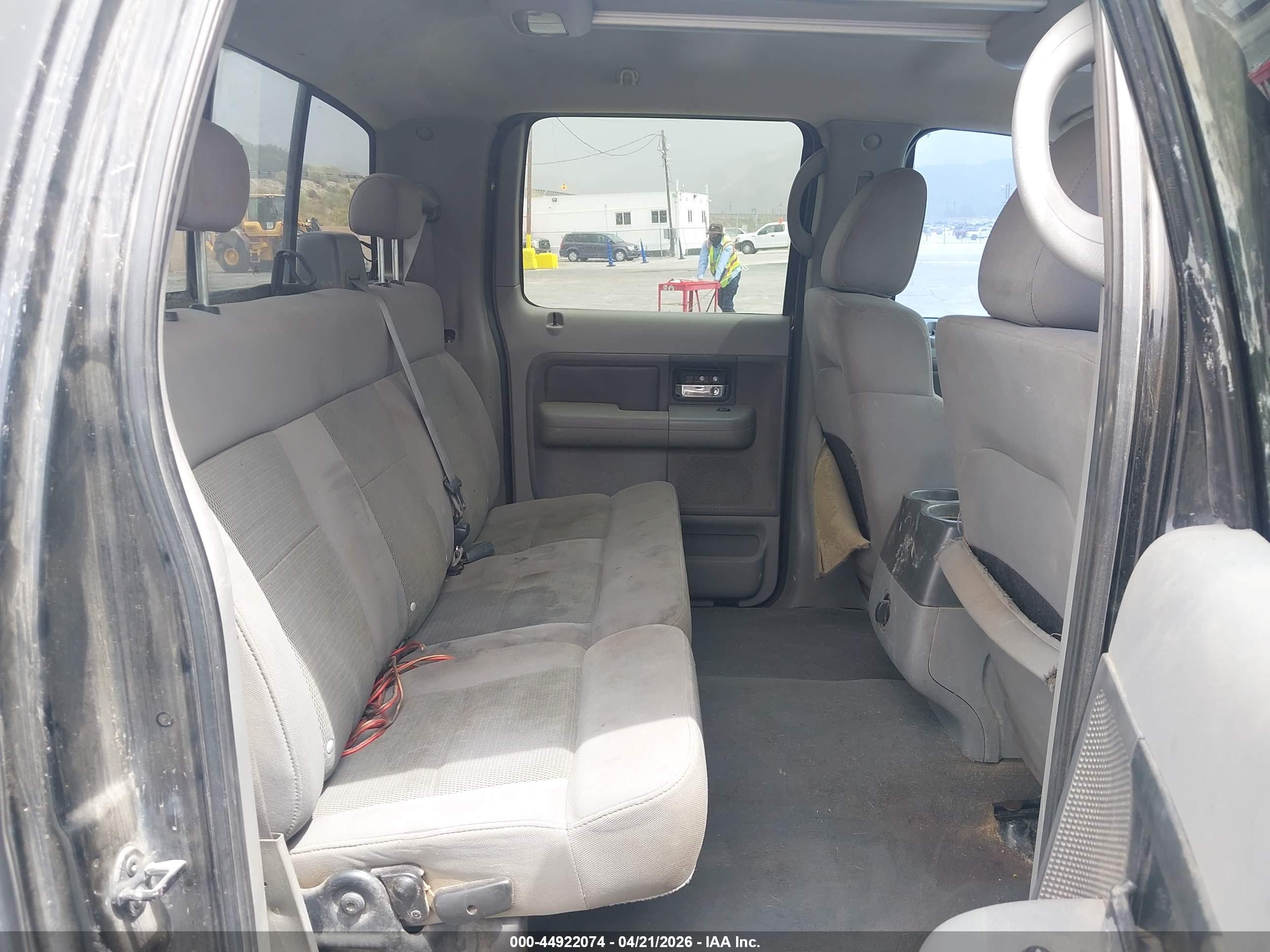 FORD F-150 image 8