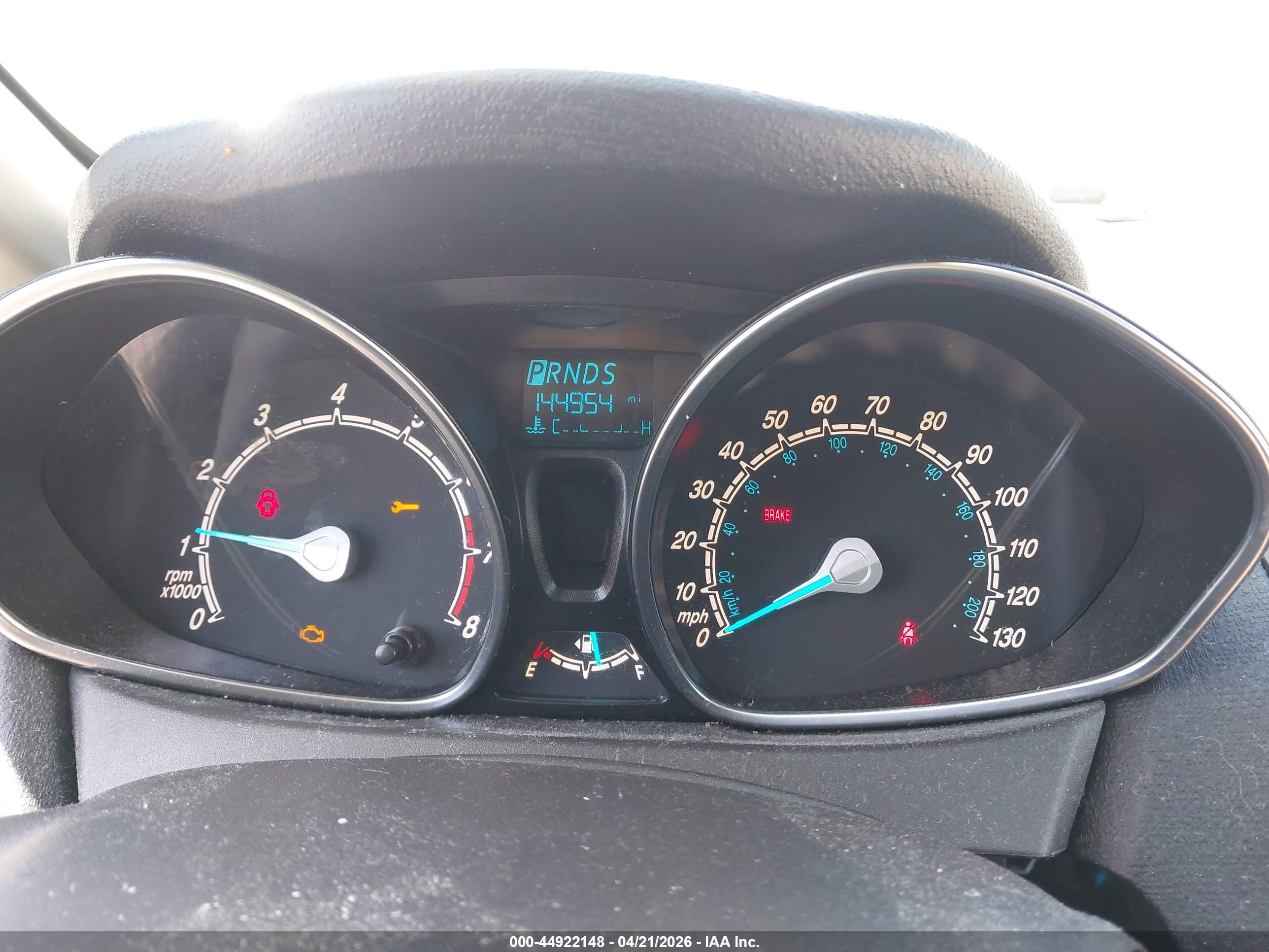 FORD FIESTA image 7