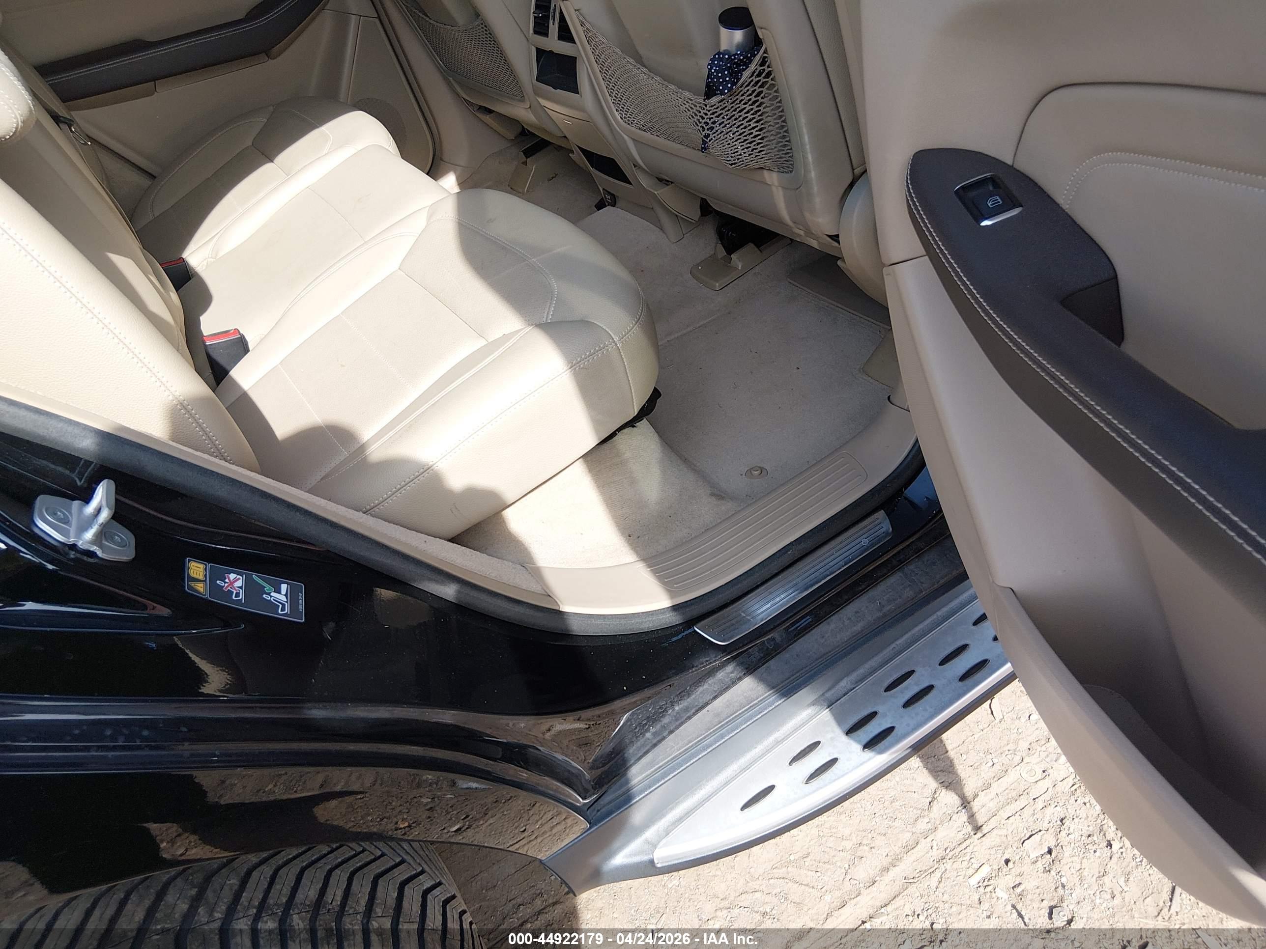 MERCEDES-BENZ ML image 8