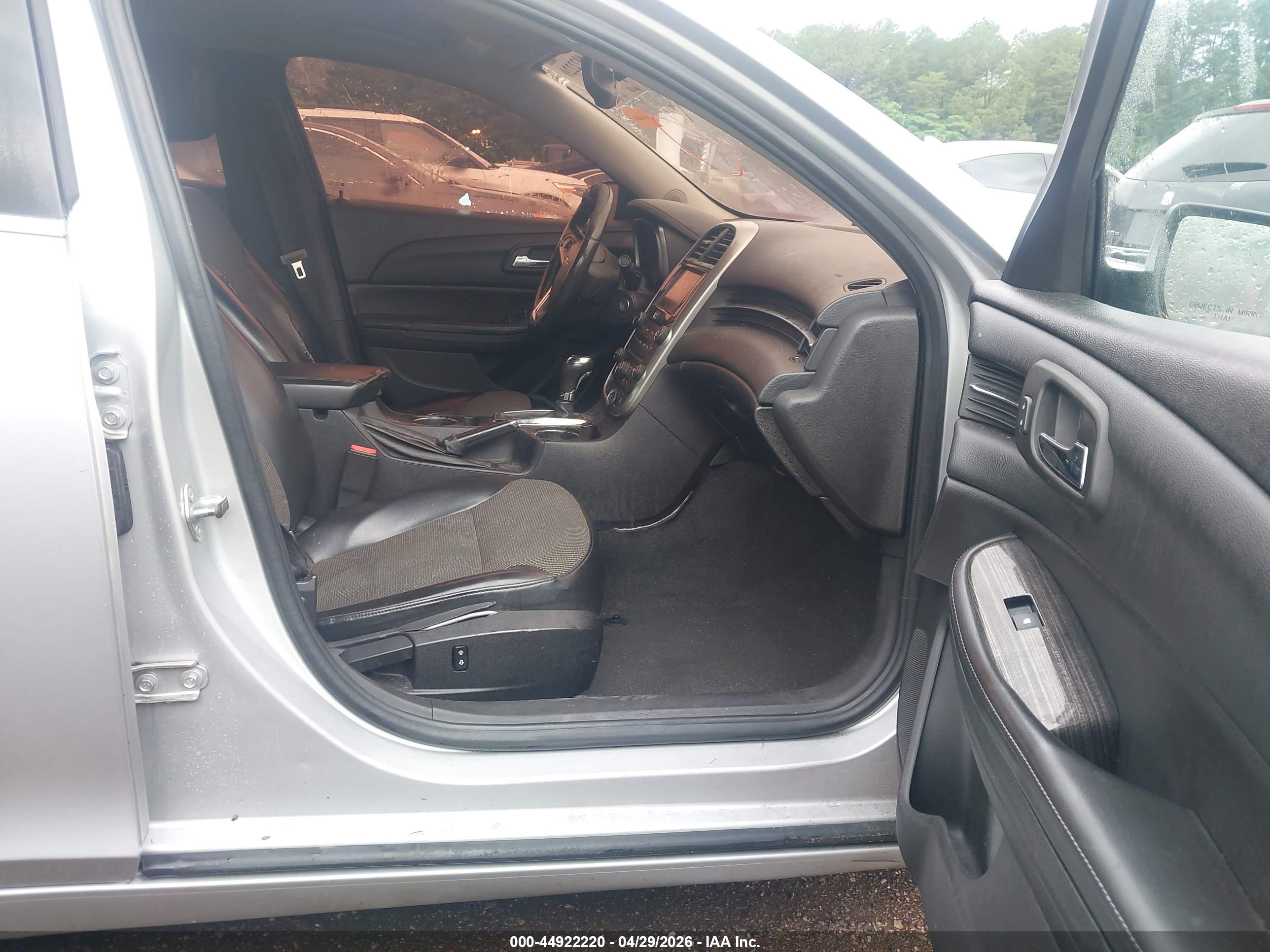 CHEVROLET MALIBU image 5