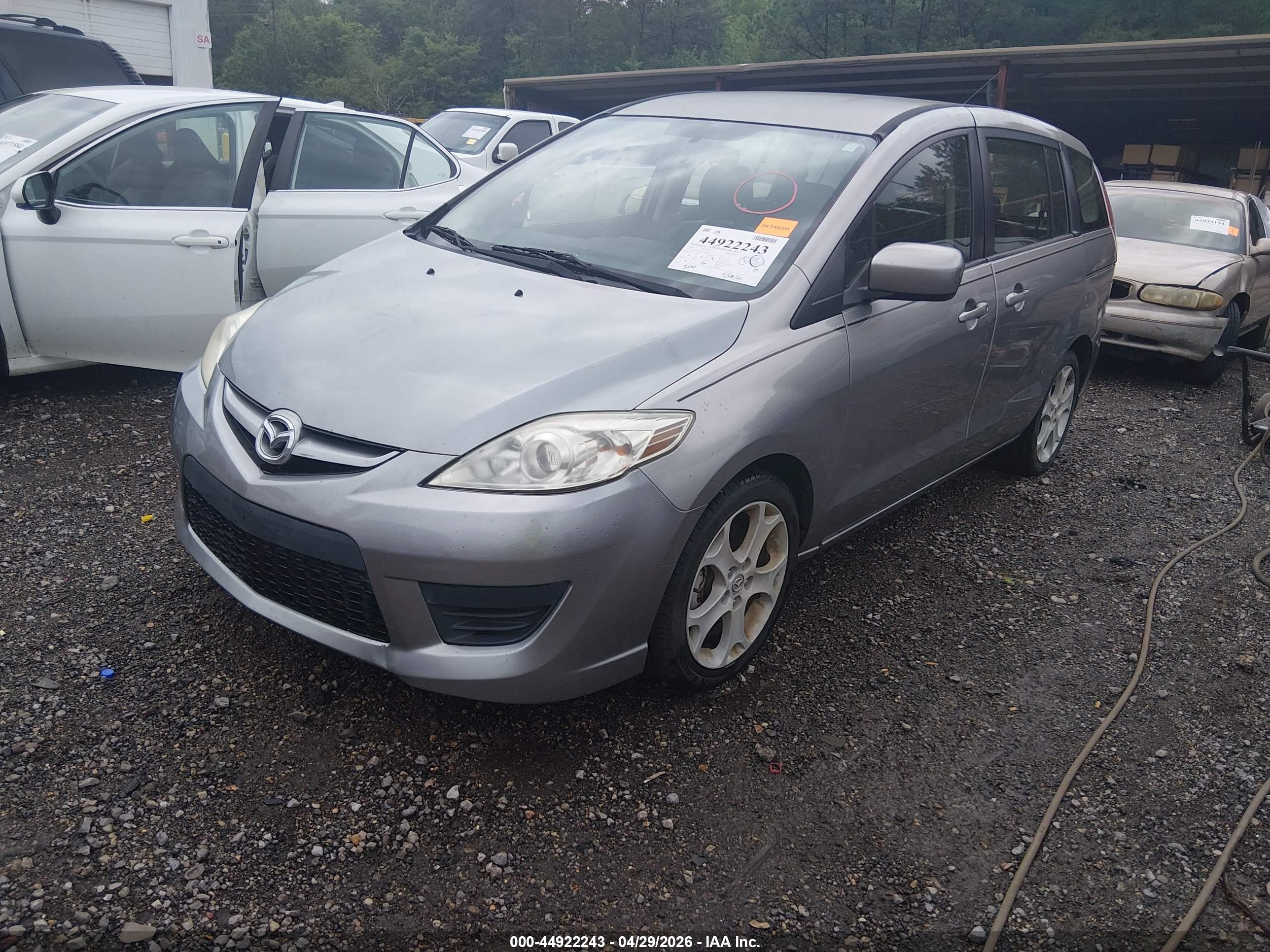 MAZDA MAZDA5 image 2