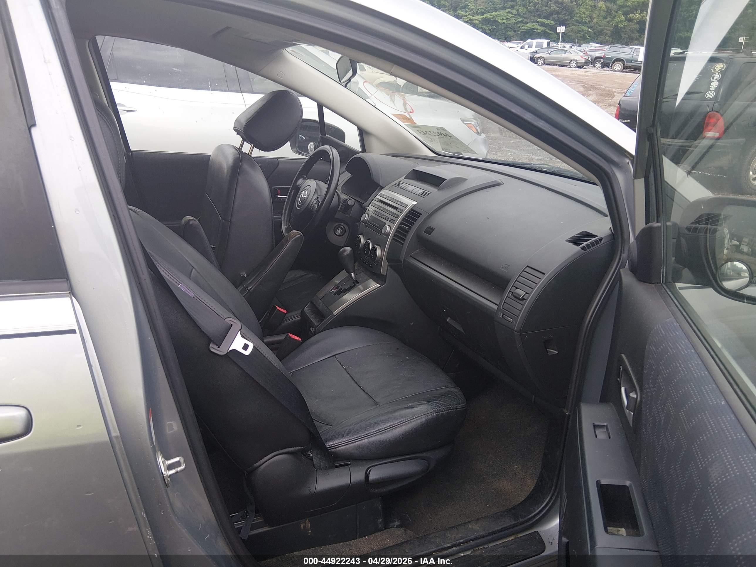 MAZDA MAZDA5 image 5