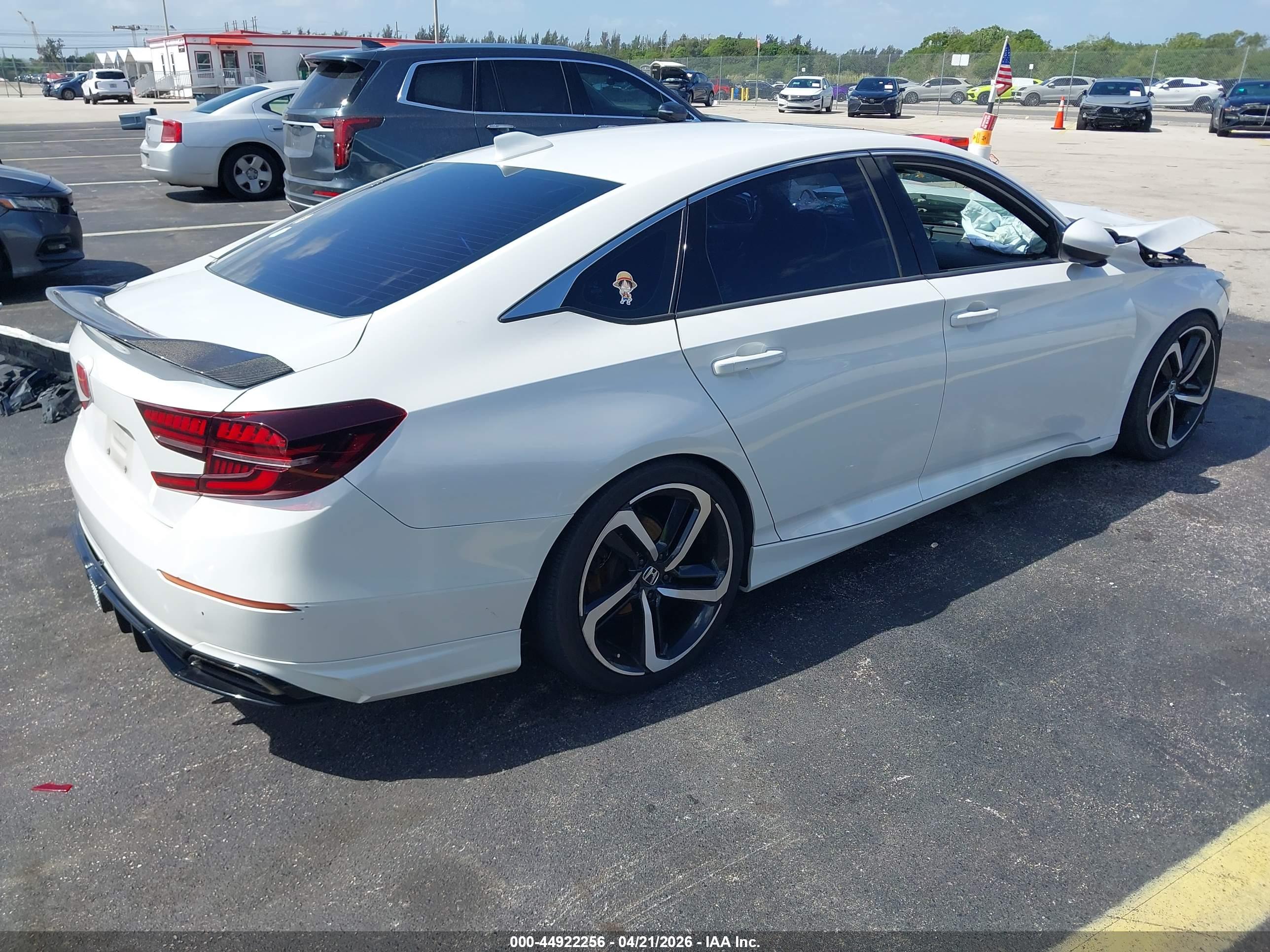 HONDA ACCORD image 4