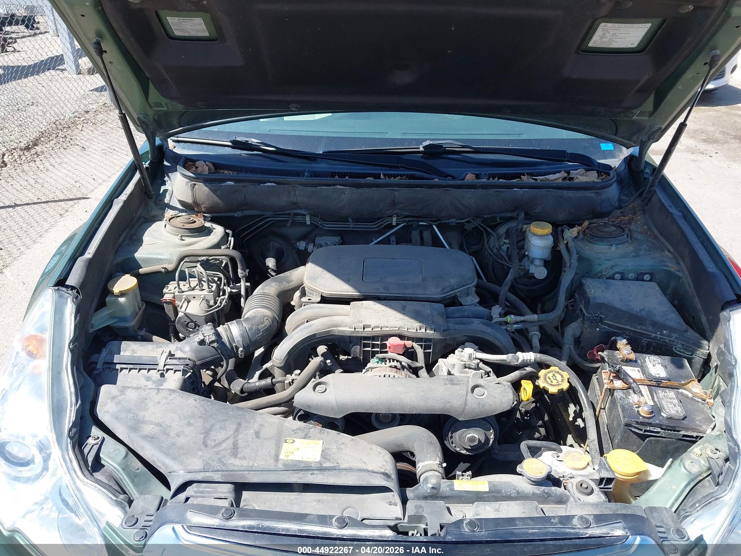SUBARU OUTBACK image 10