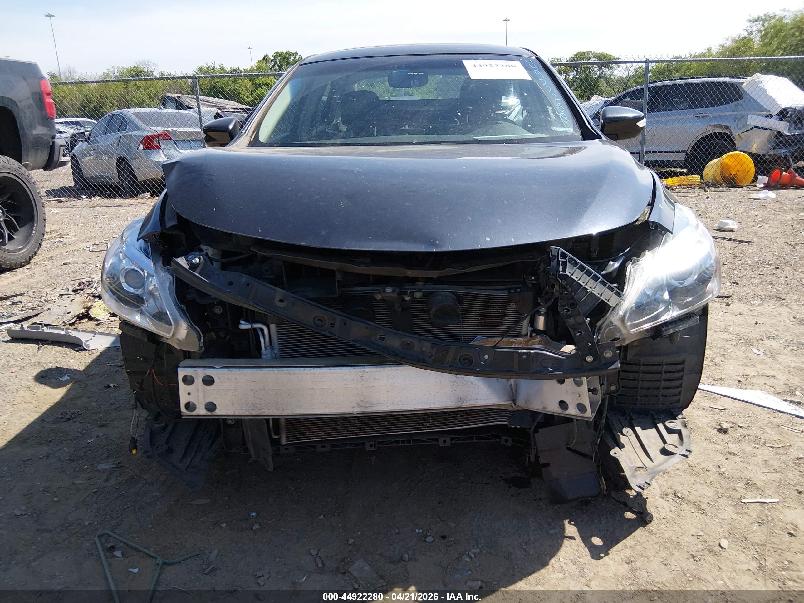 NISSAN ALTIMA image 6