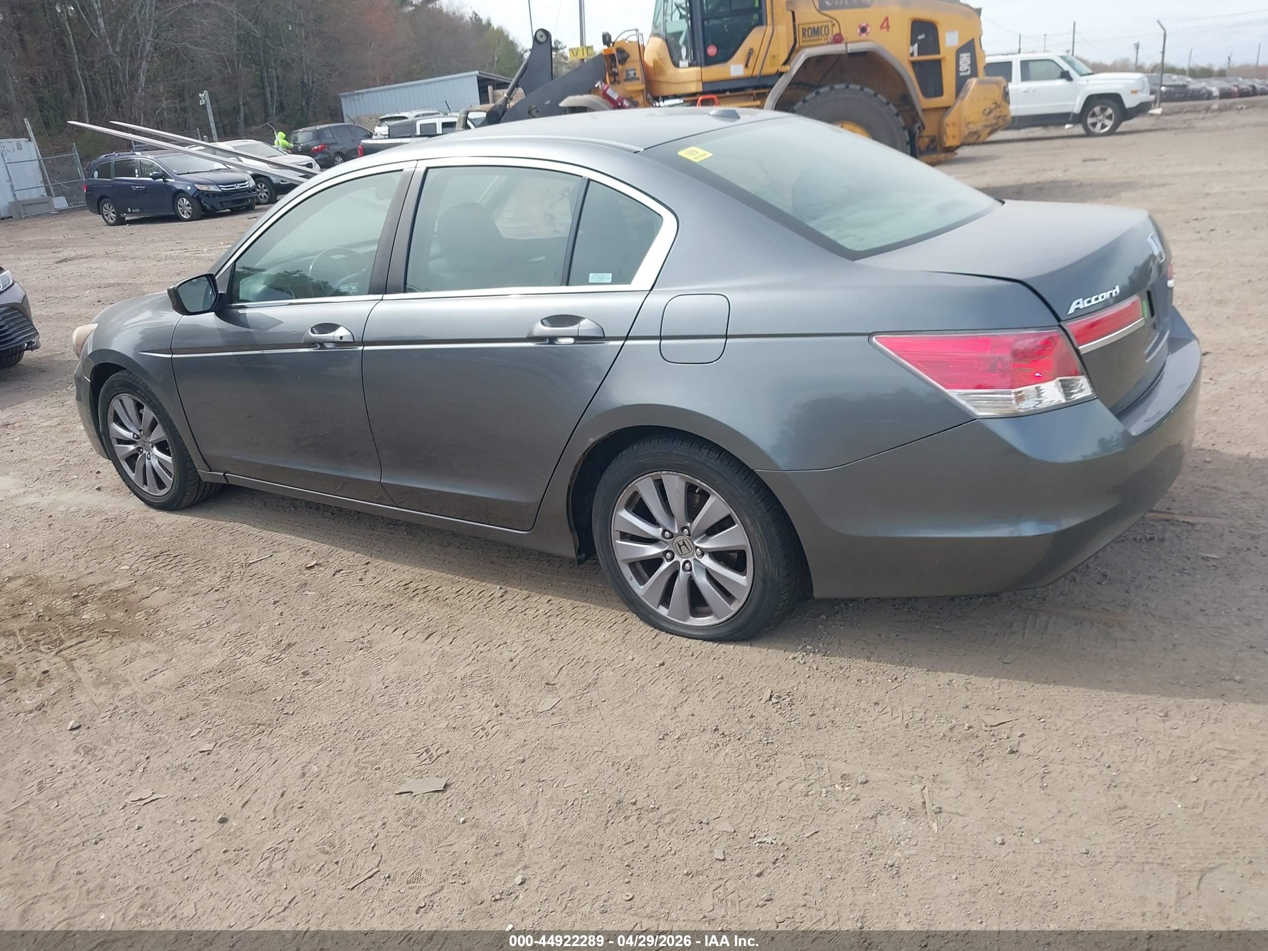 HONDA ACCORD image 3