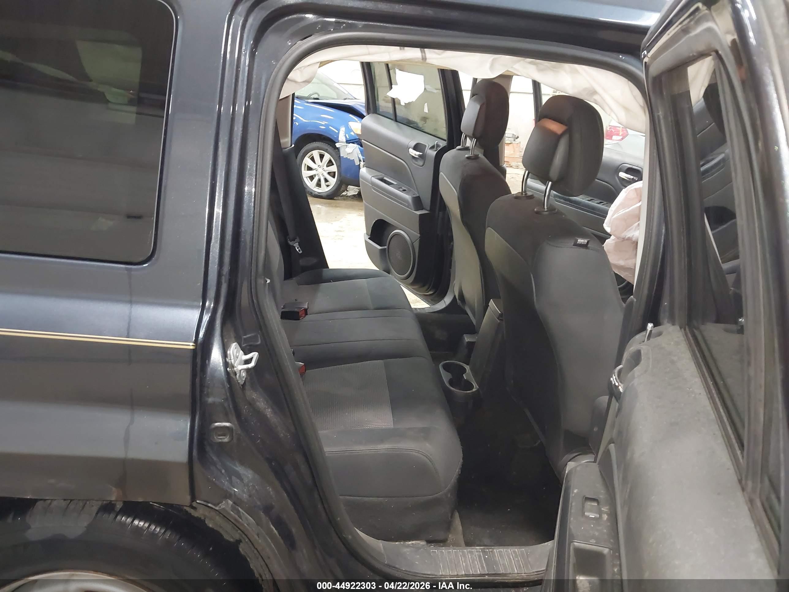 JEEP PATRIOT image 8