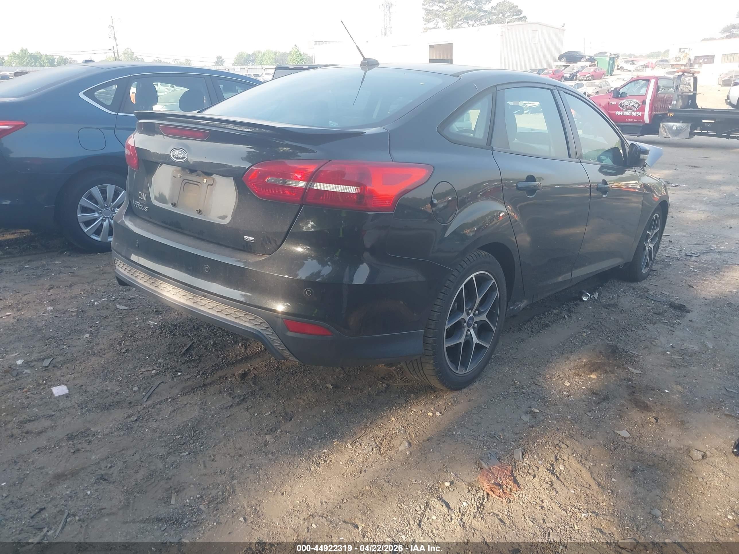 FORD FOCUS image 4