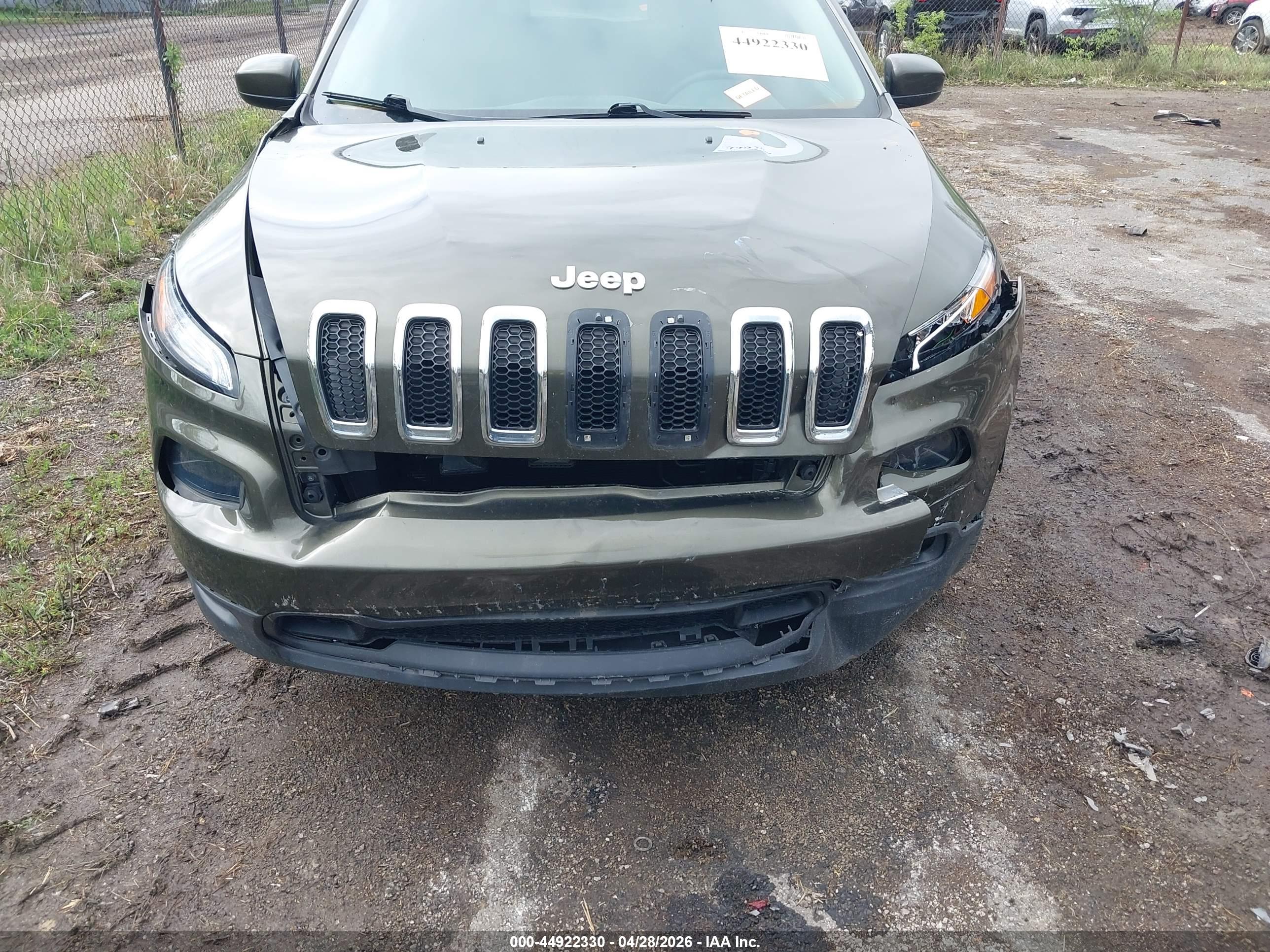 JEEP CHEROKEE image 6