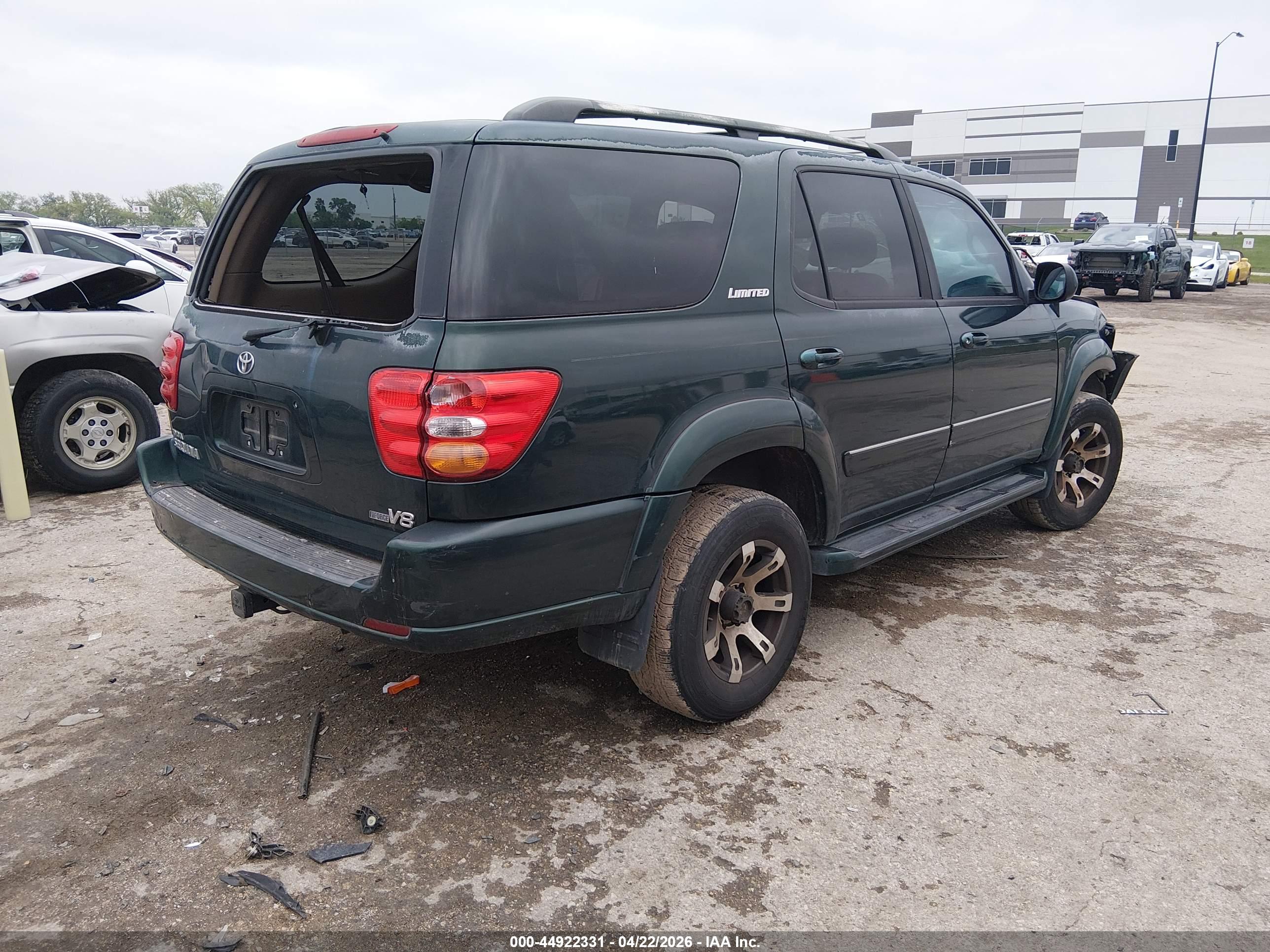TOYOTA SEQUOIA image 4