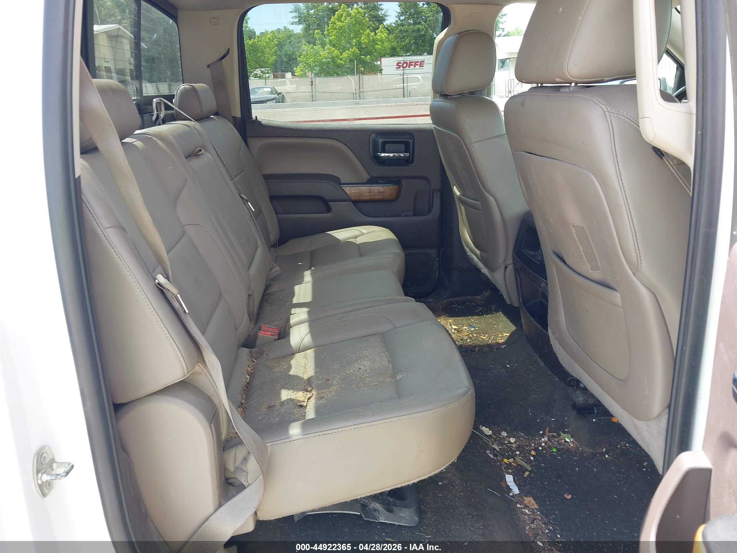 GMC SIERRA image 8