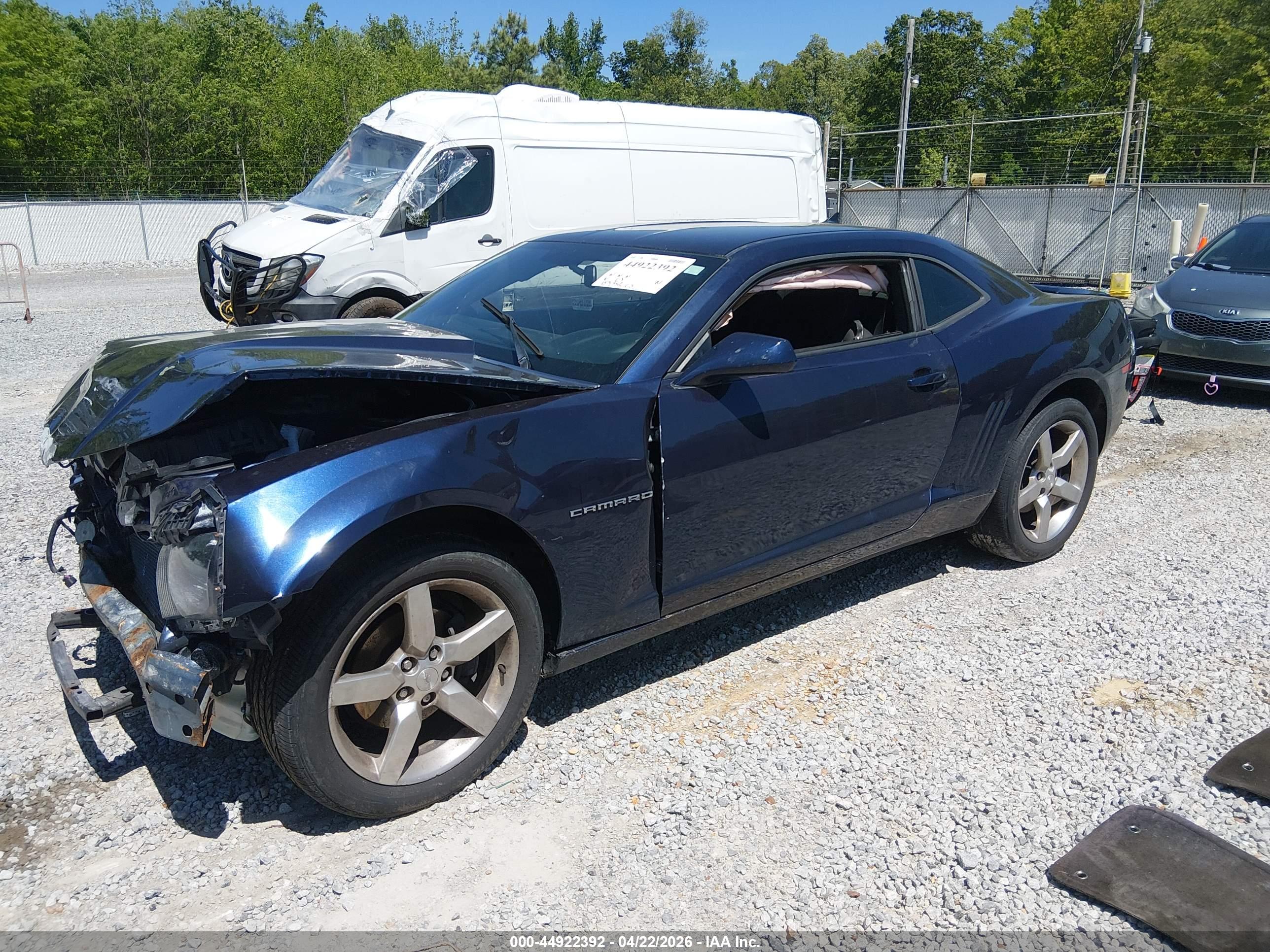 CHEVROLET CAMARO image 2