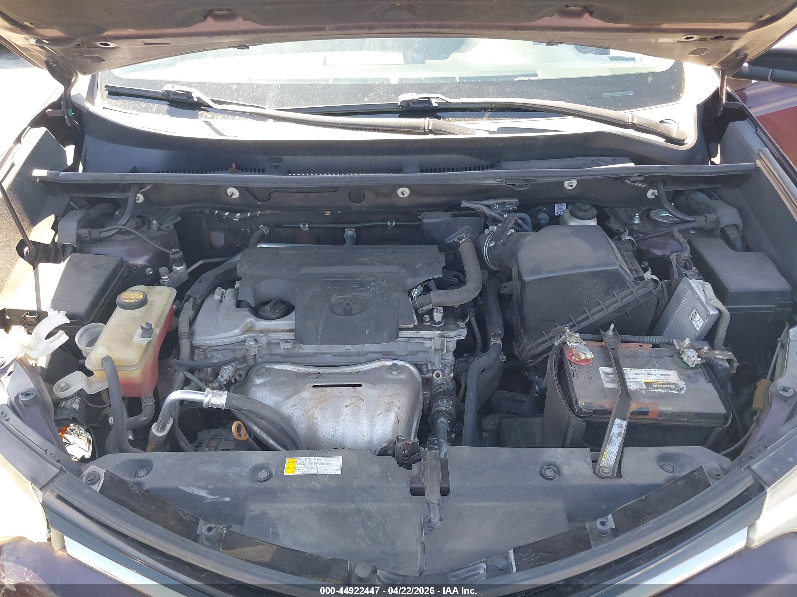 TOYOTA RAV4 image 10