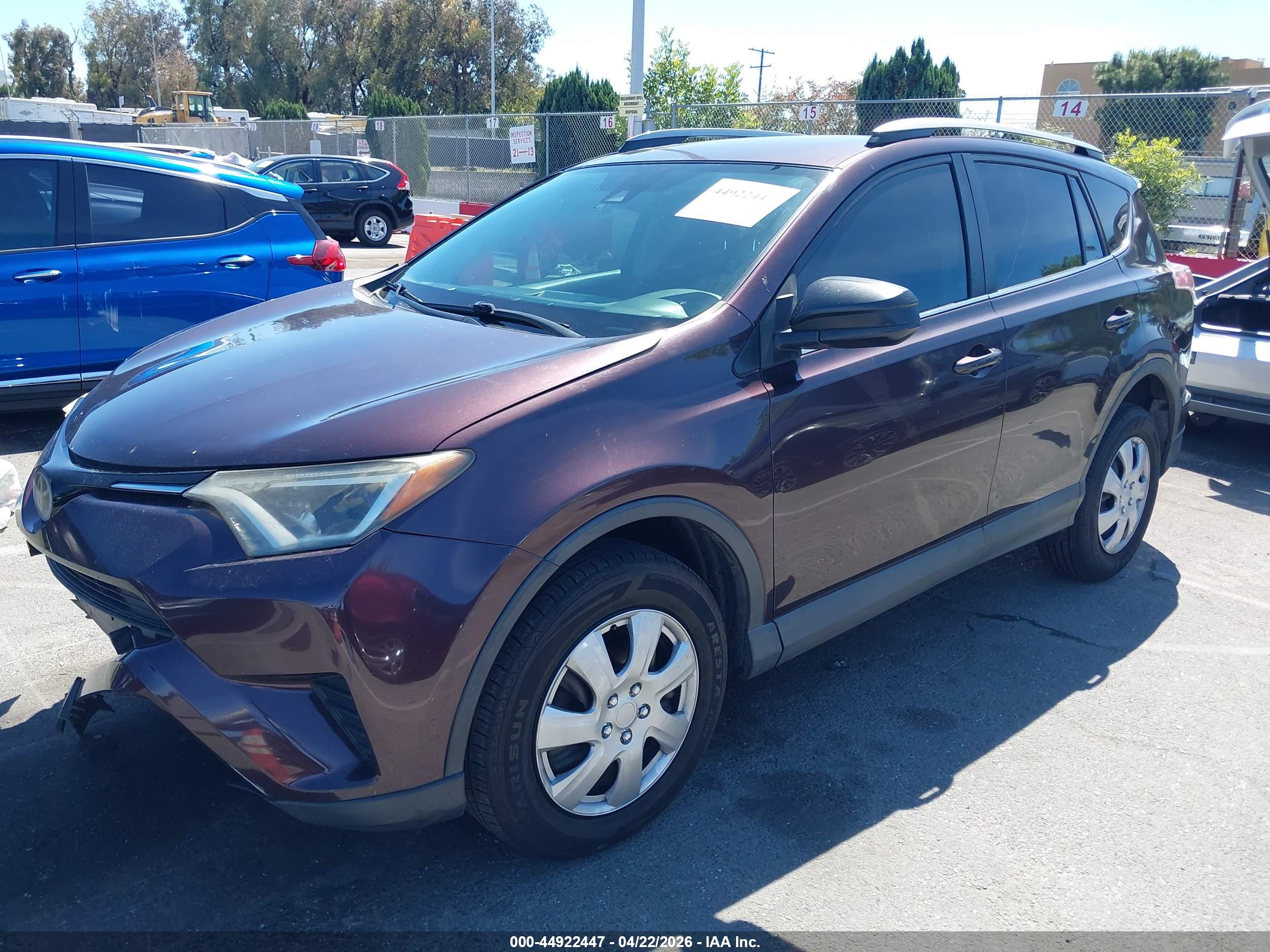 TOYOTA RAV4 image 2