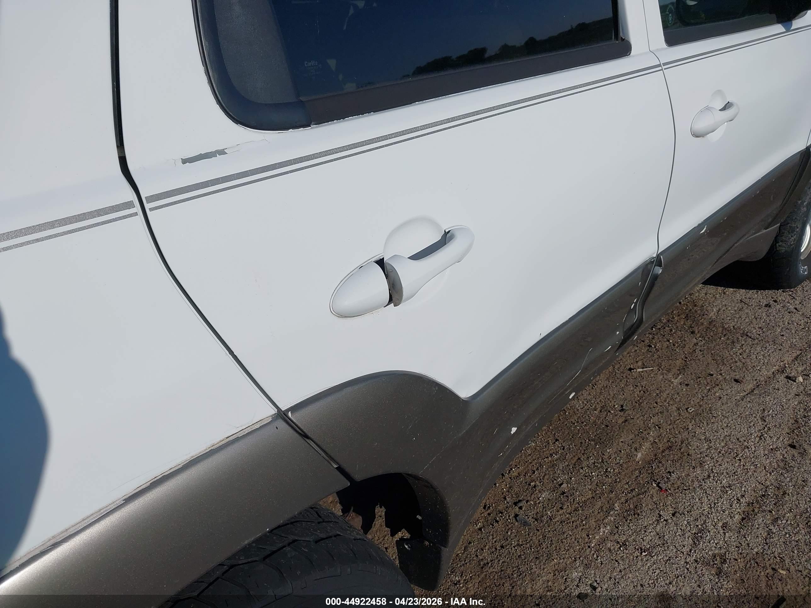 MAZDA TRIBUTE image 6