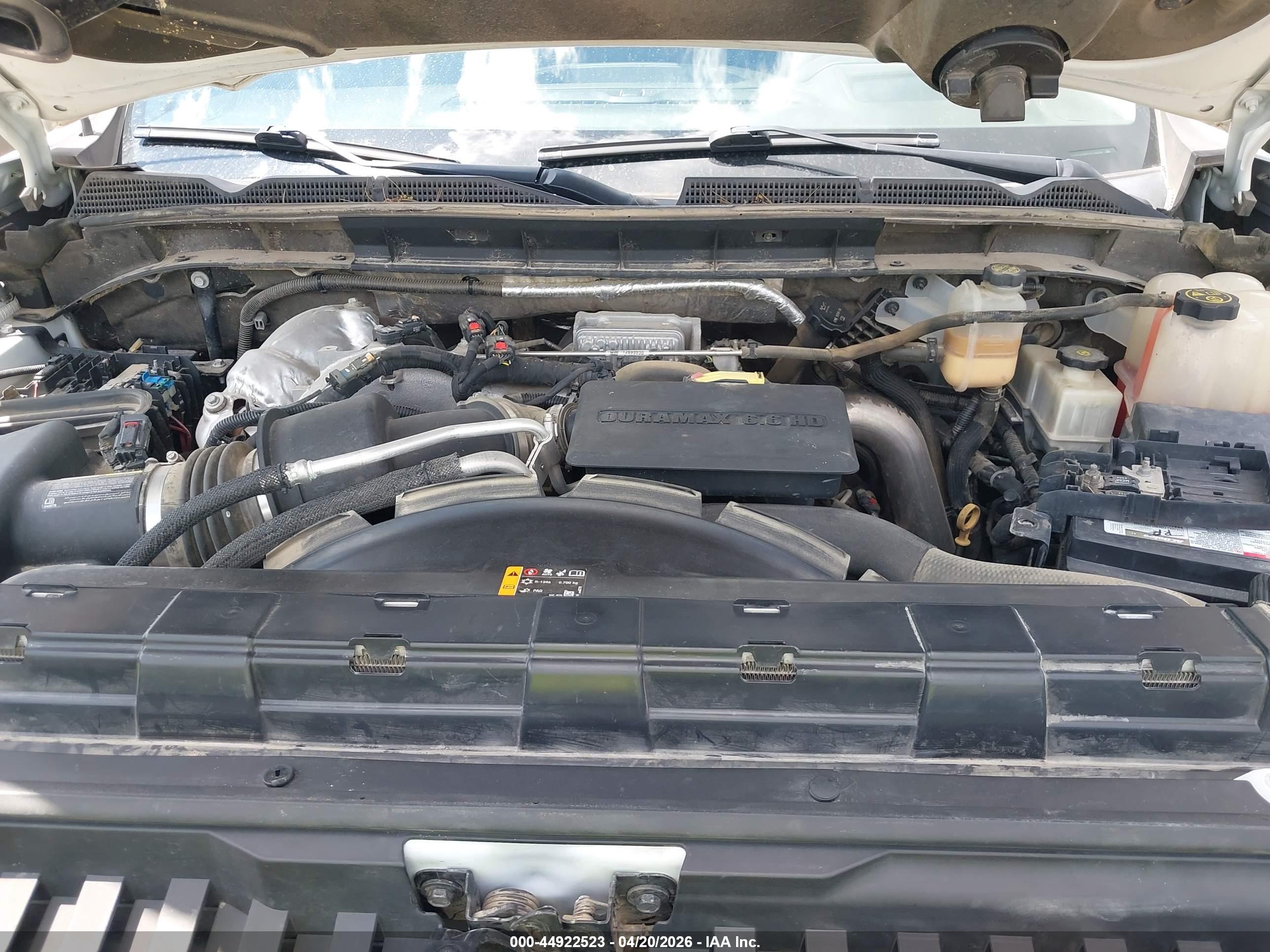 GMC SIERRA image 10