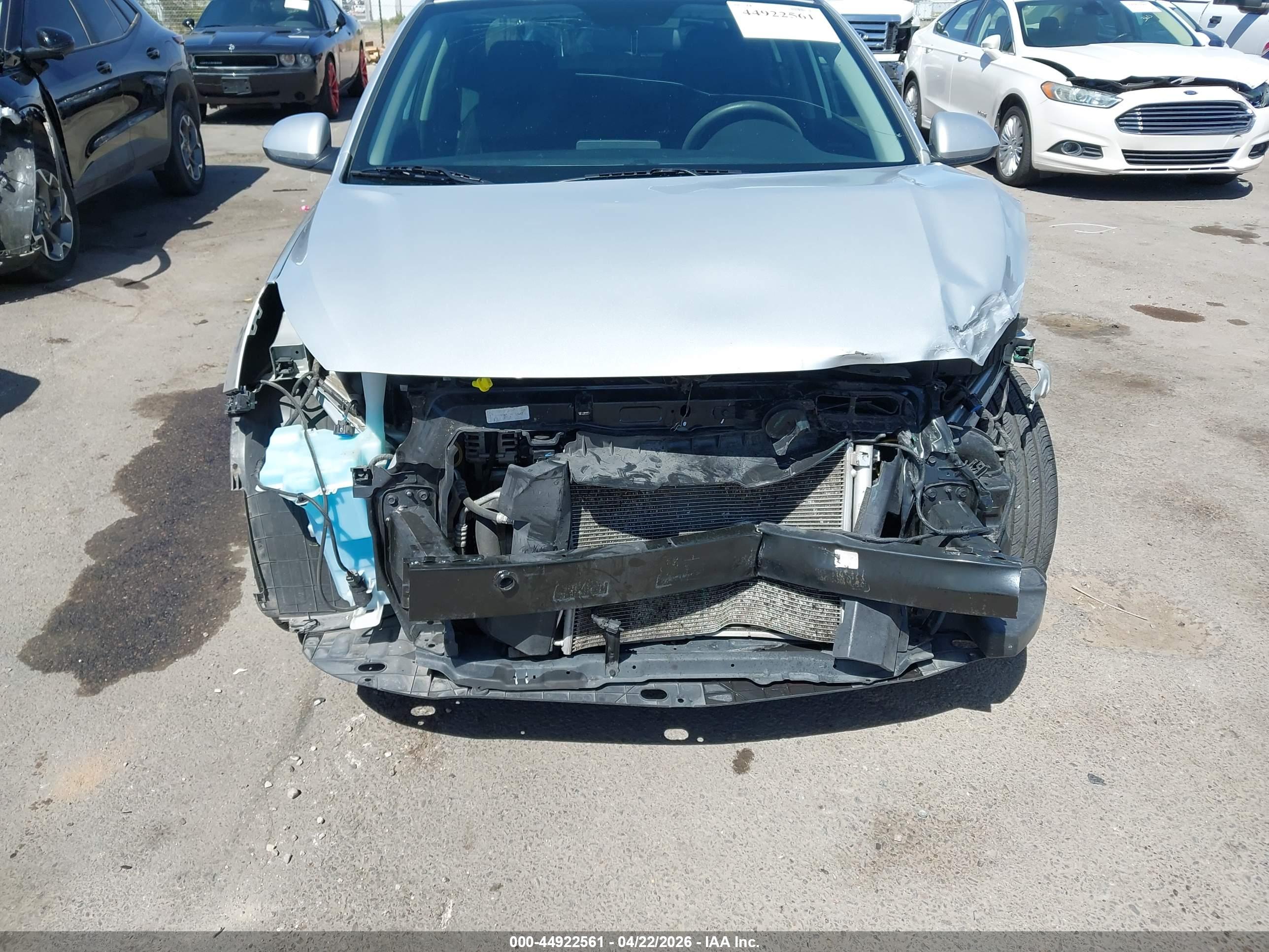 KIA RIO image 6