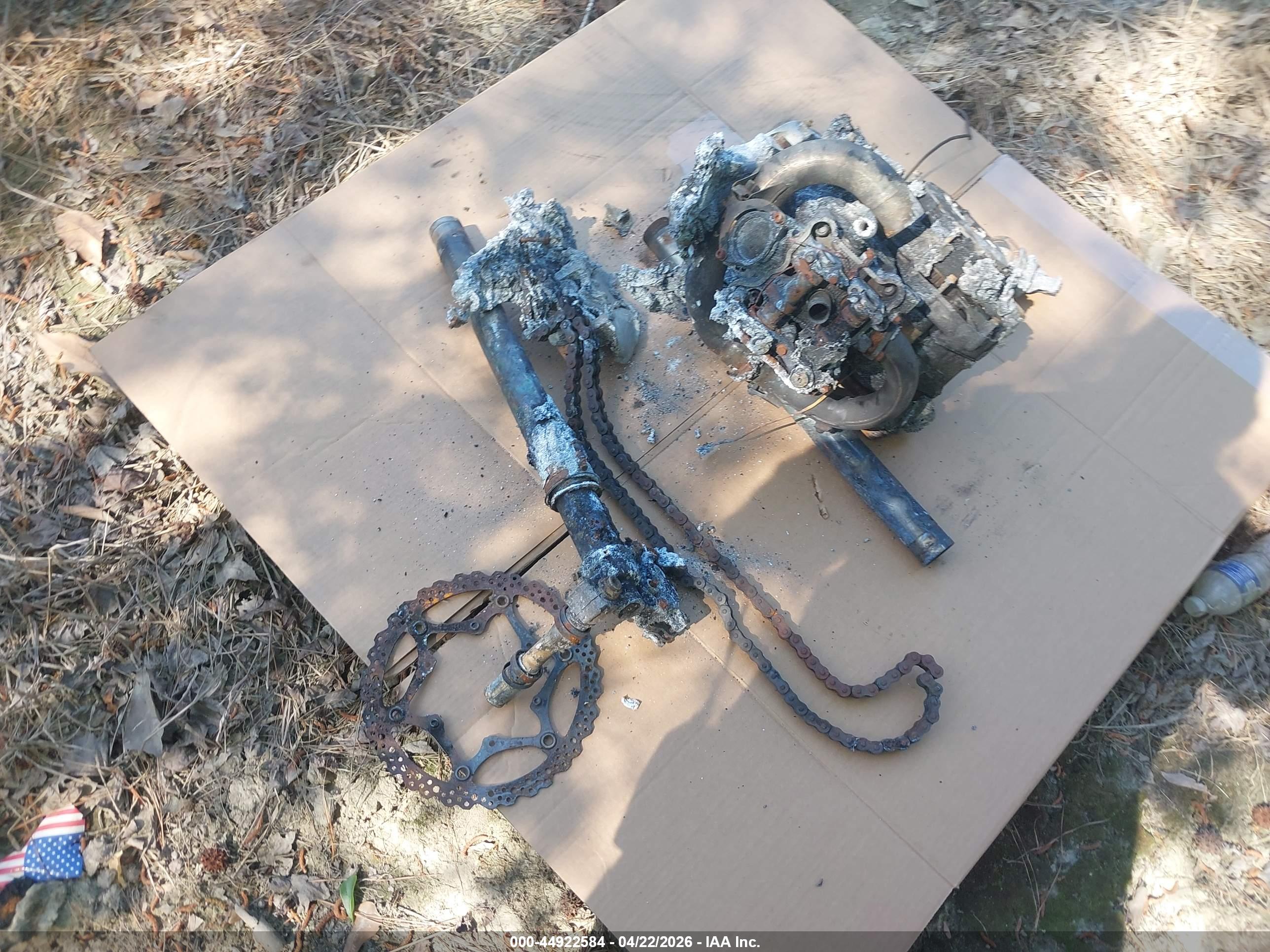 YAMAHA YZ450 image 8