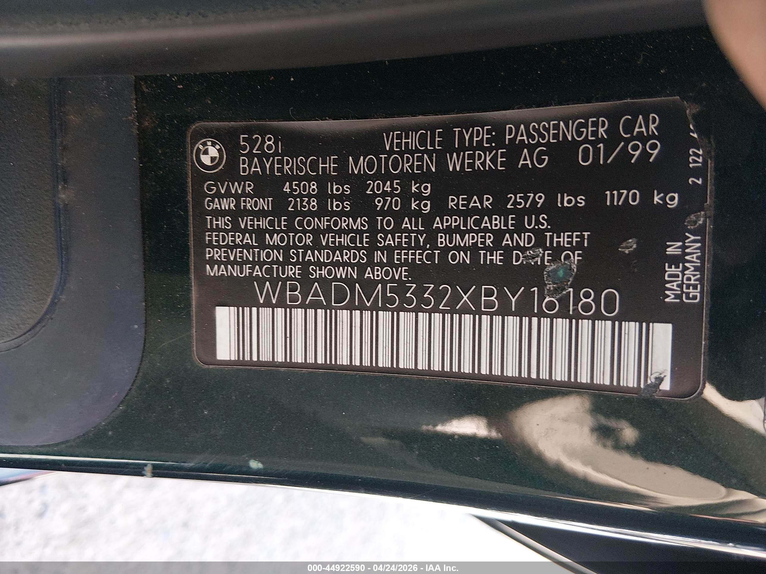 BMW 528I image 9