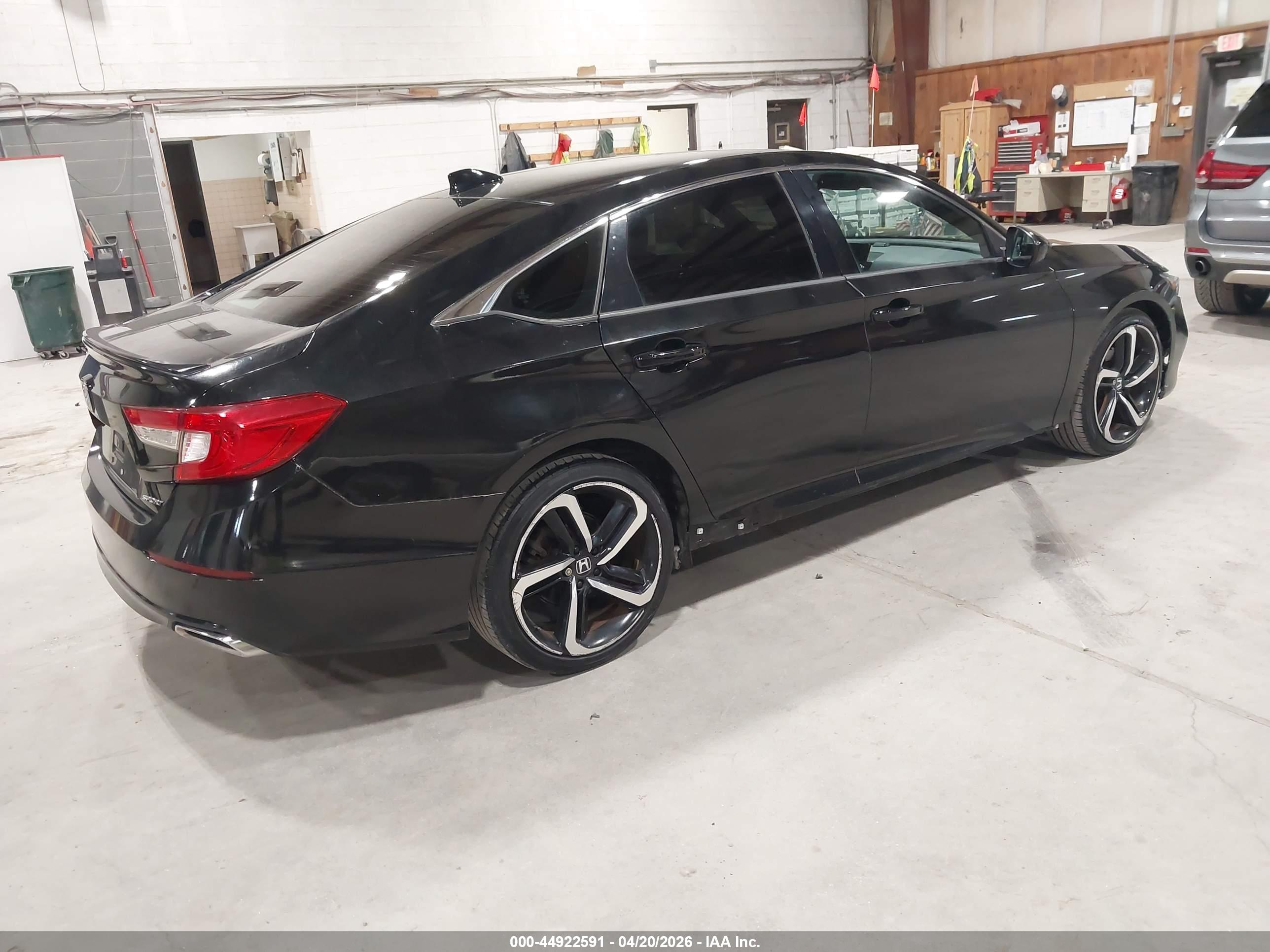 HONDA ACCORD image 4