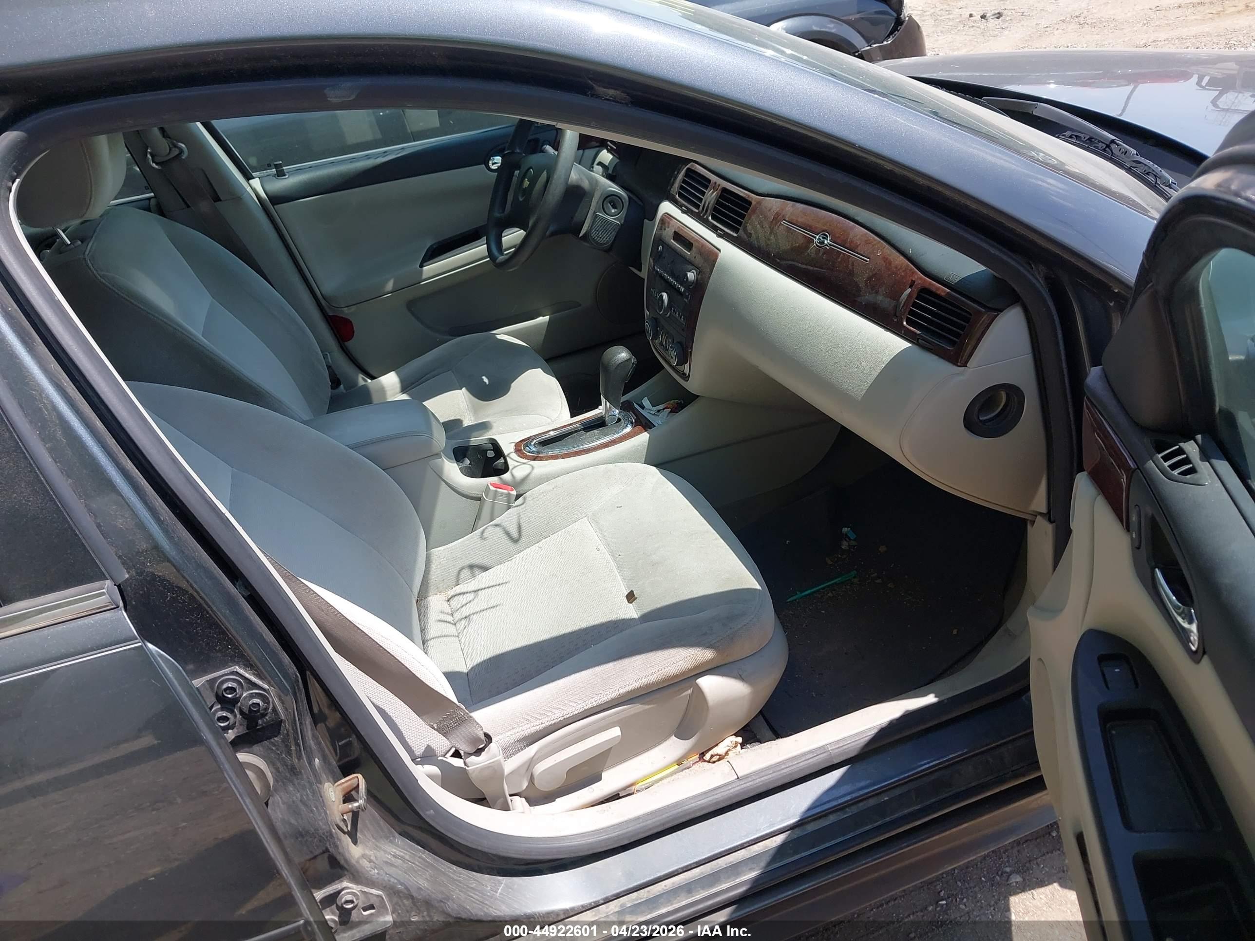 CHEVROLET IMPALA image 5
