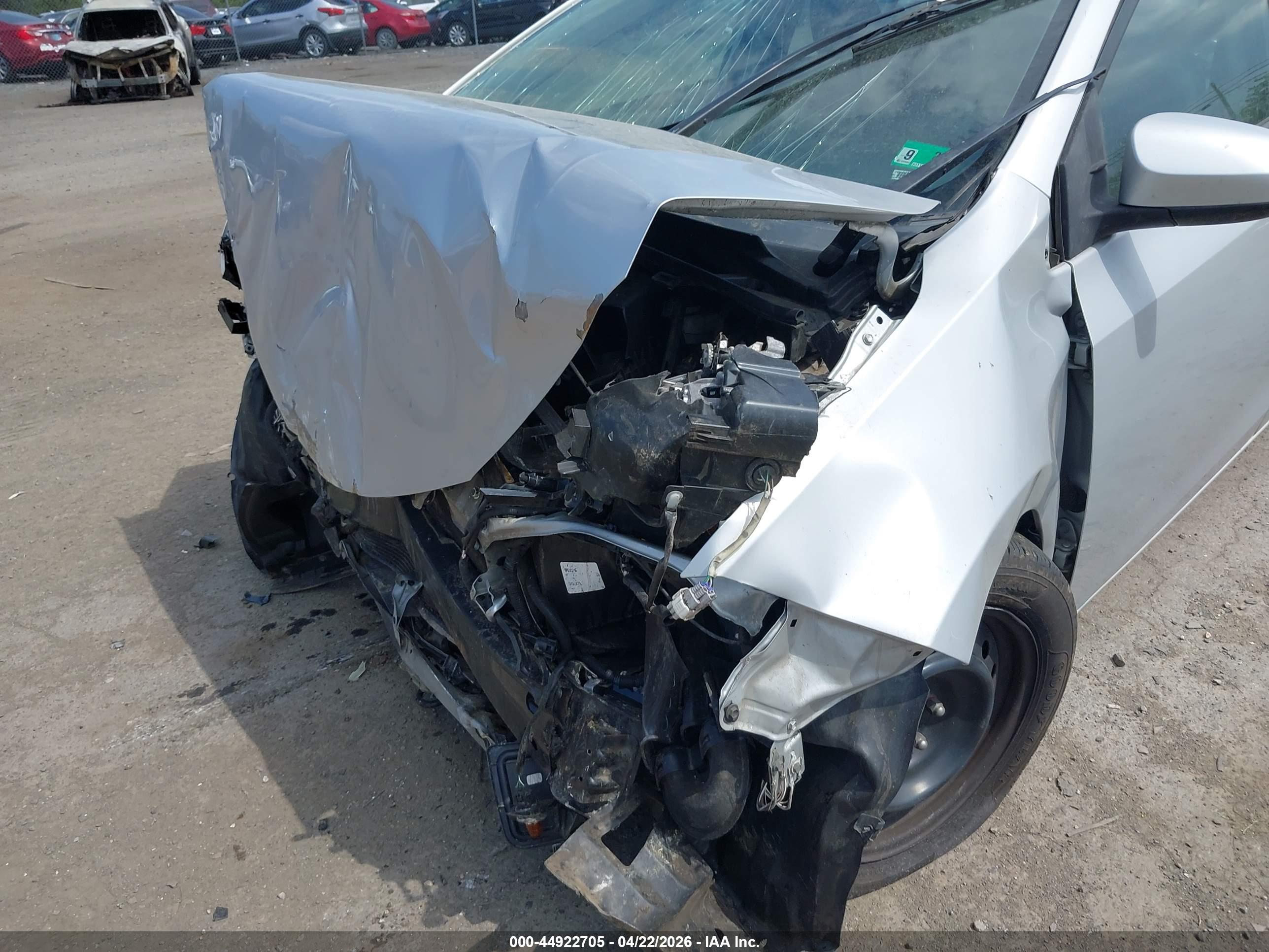 TOYOTA COROLLA image 6