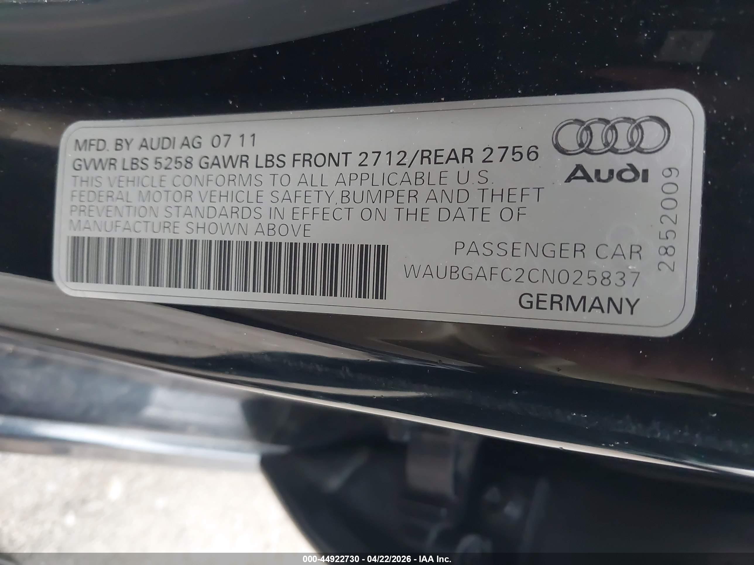 AUDI A6 image 9