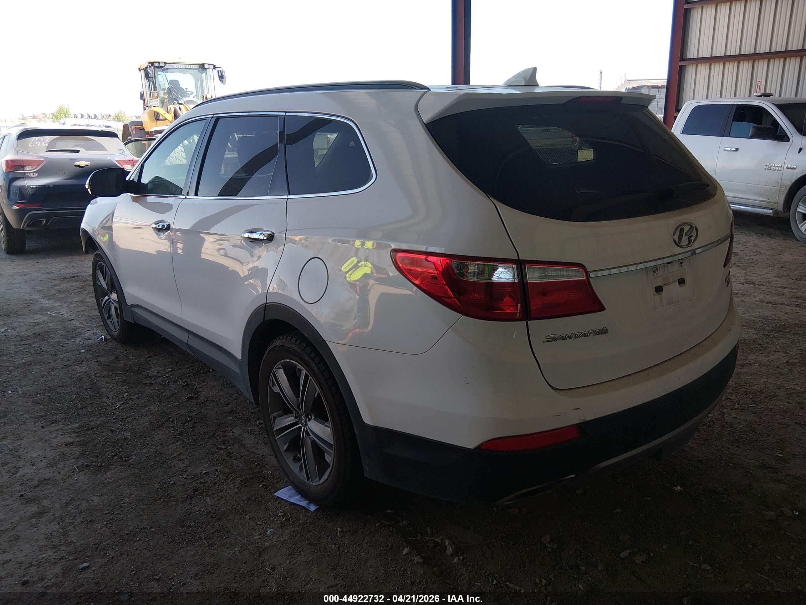 HYUNDAI SANTA image 3