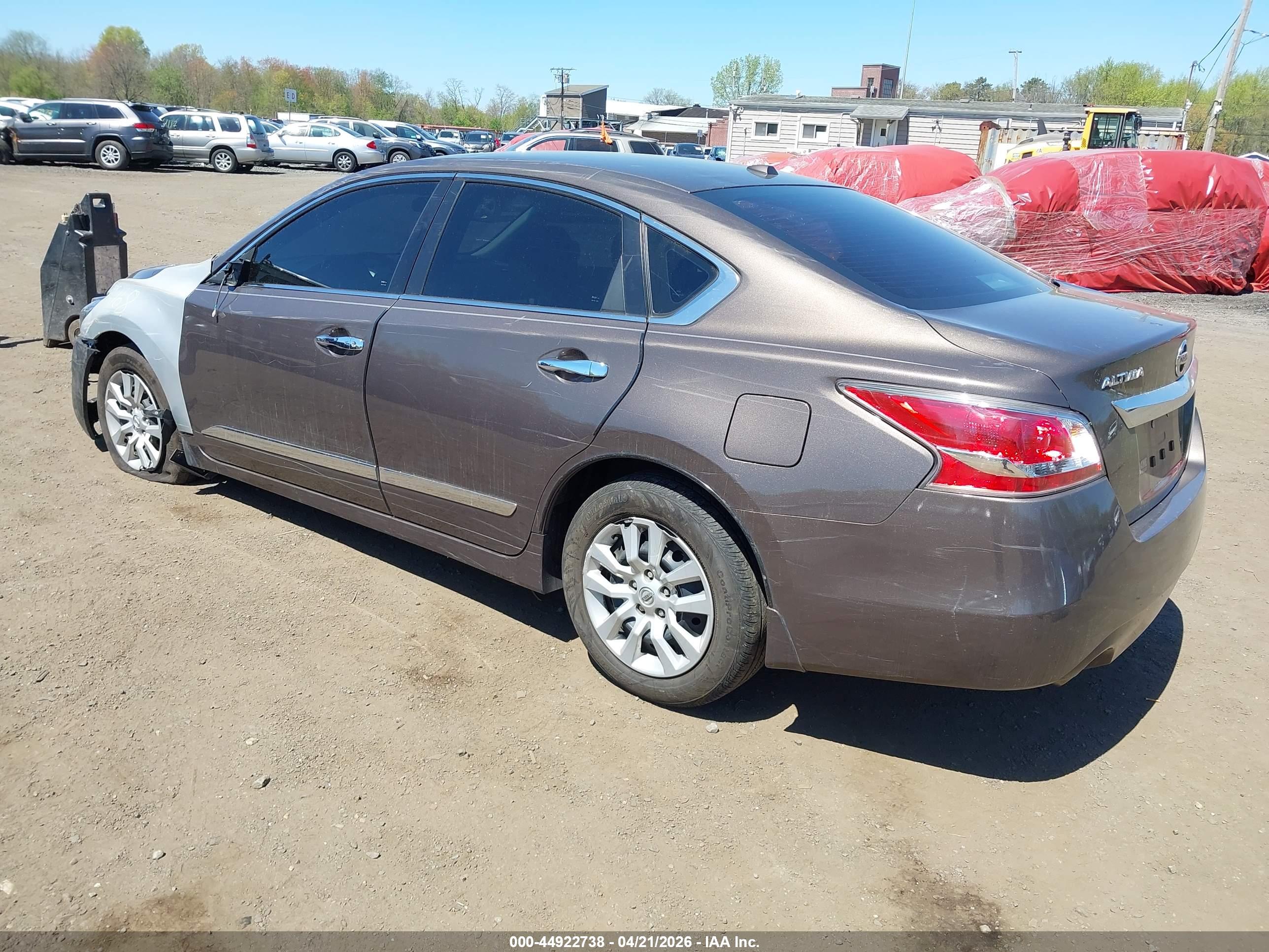 NISSAN ALTIMA image 3