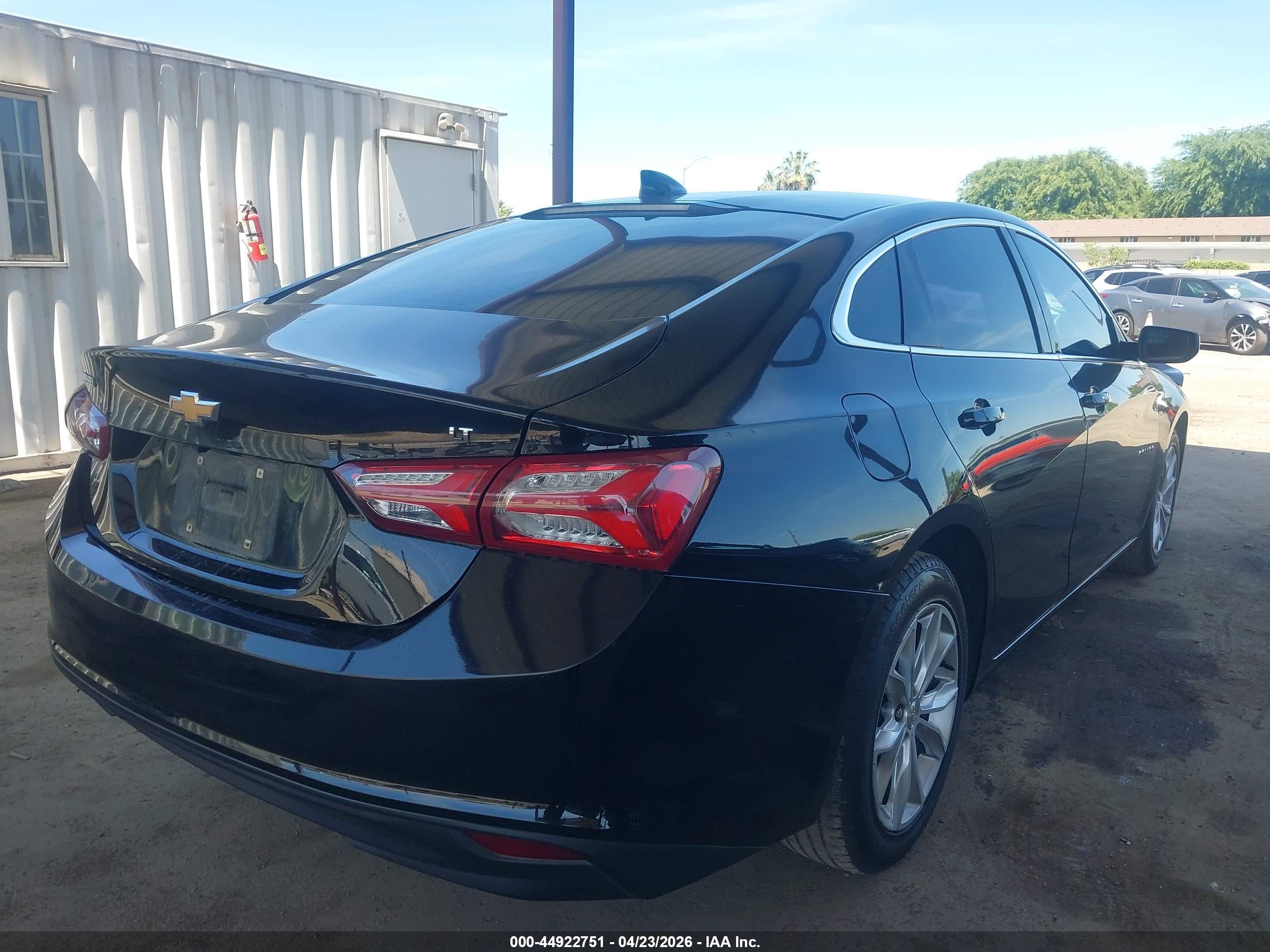 CHEVROLET MALIBU image 4