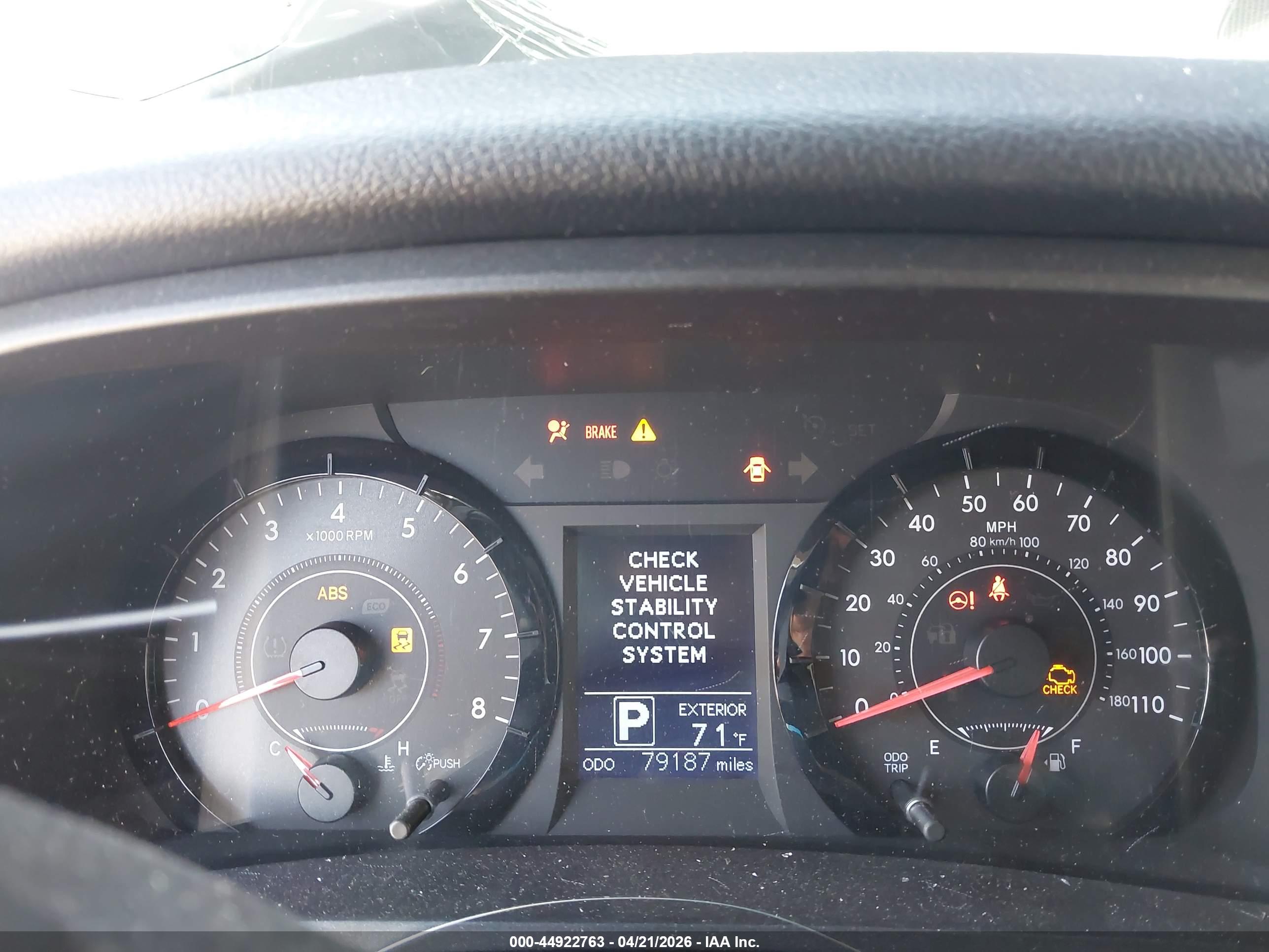TOYOTA SIENNA image 7