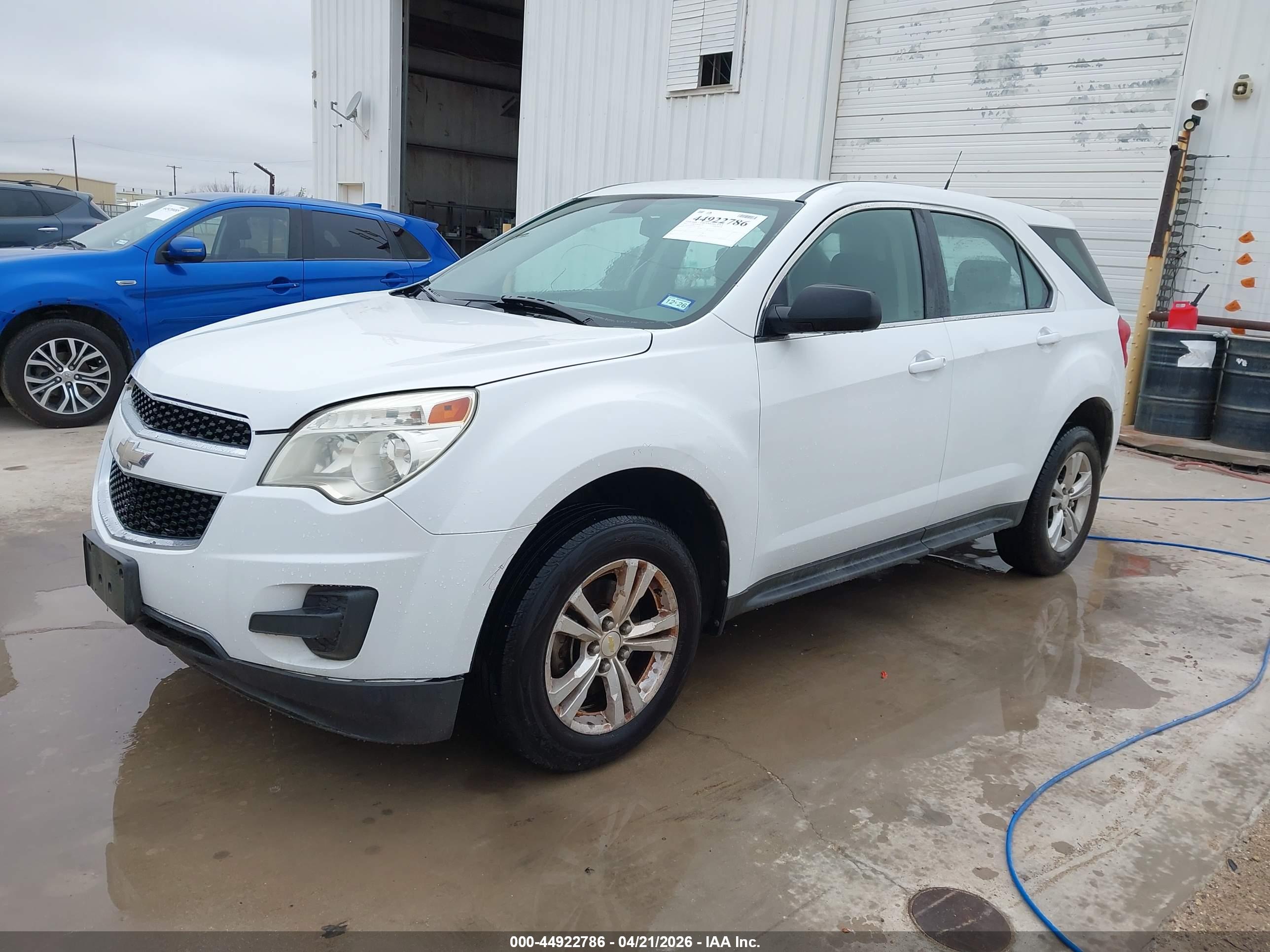 CHEVROLET EQUINOX image 2