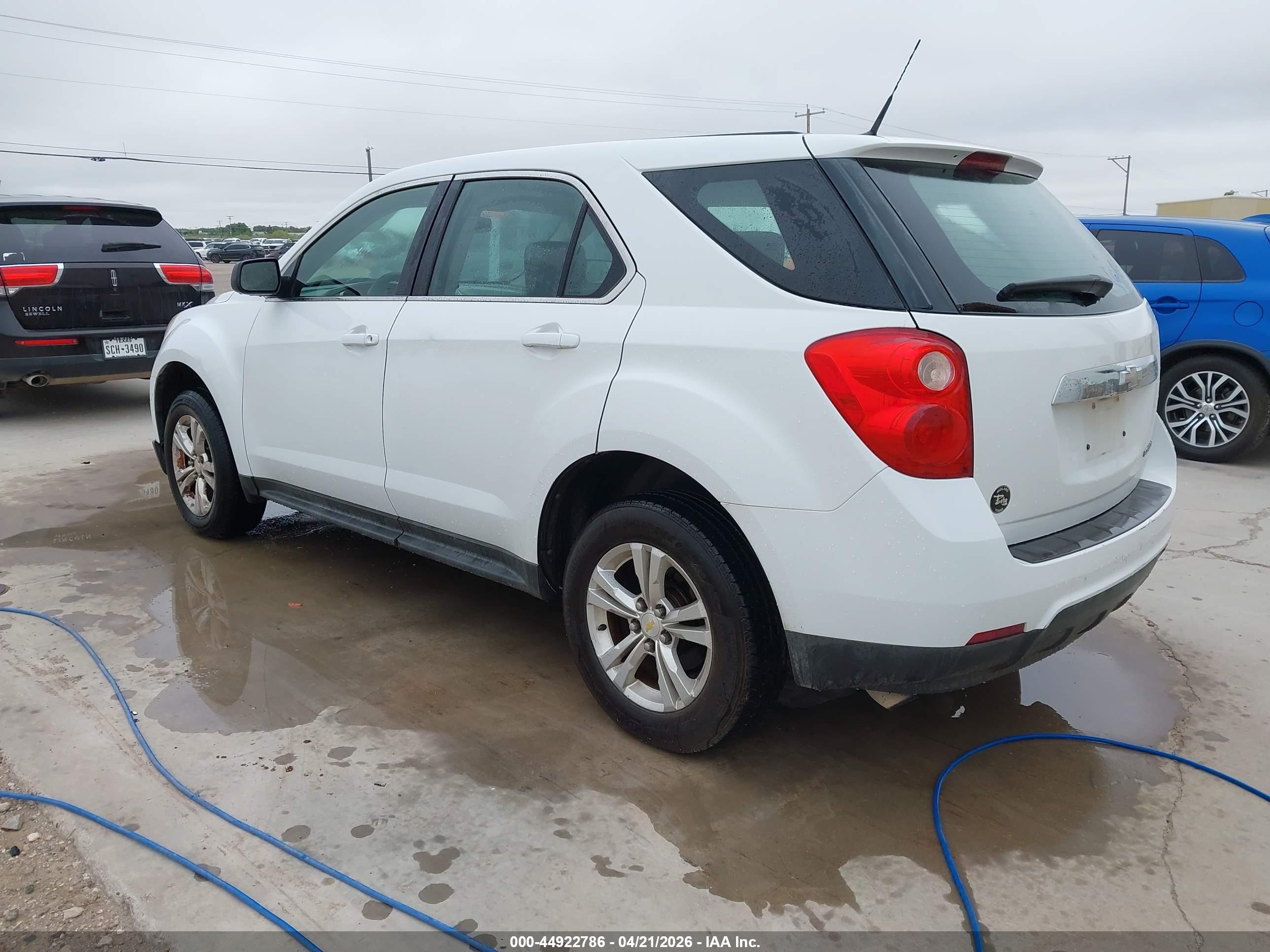 CHEVROLET EQUINOX image 3