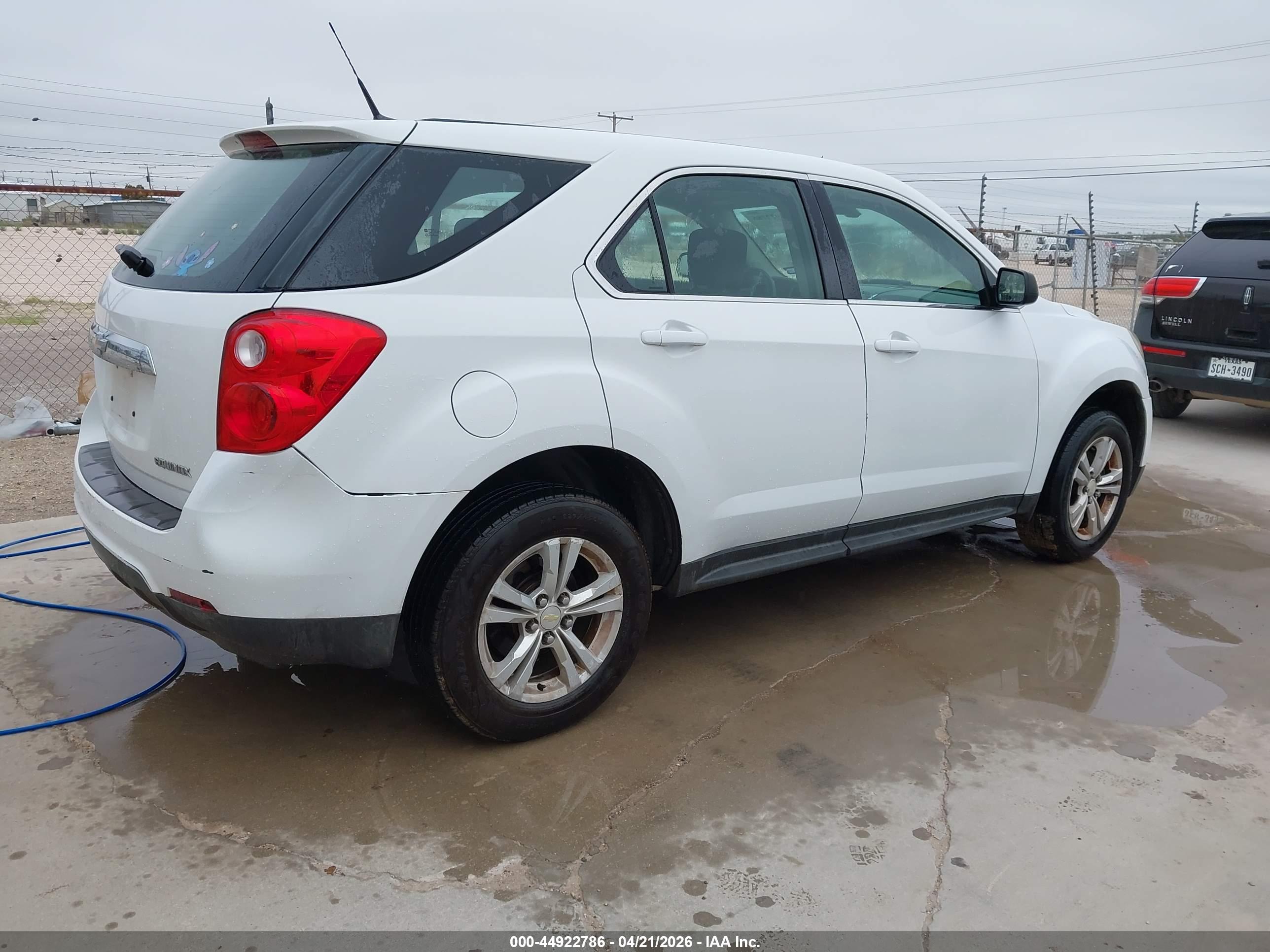 CHEVROLET EQUINOX image 4