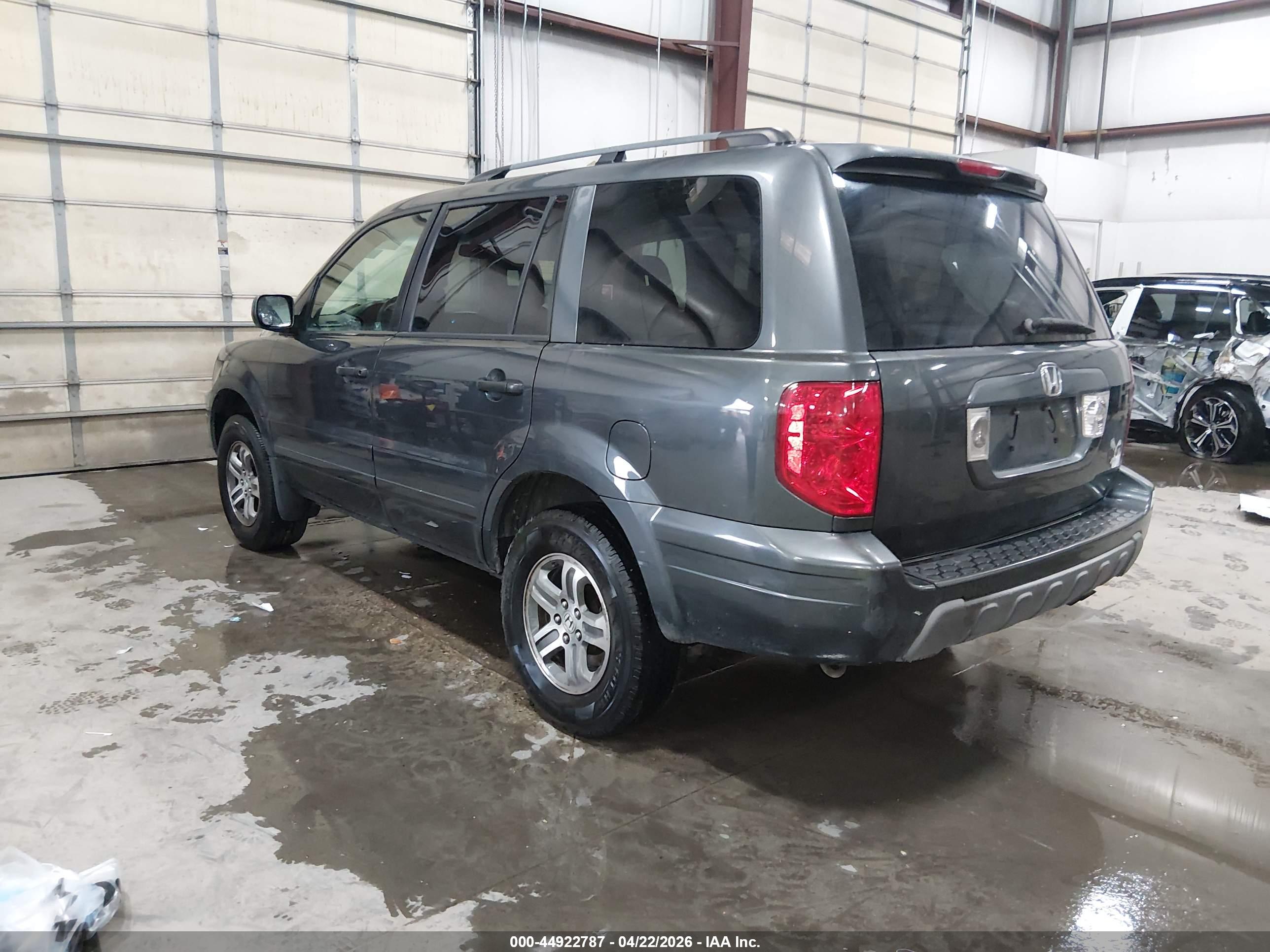 HONDA PILOT image 3