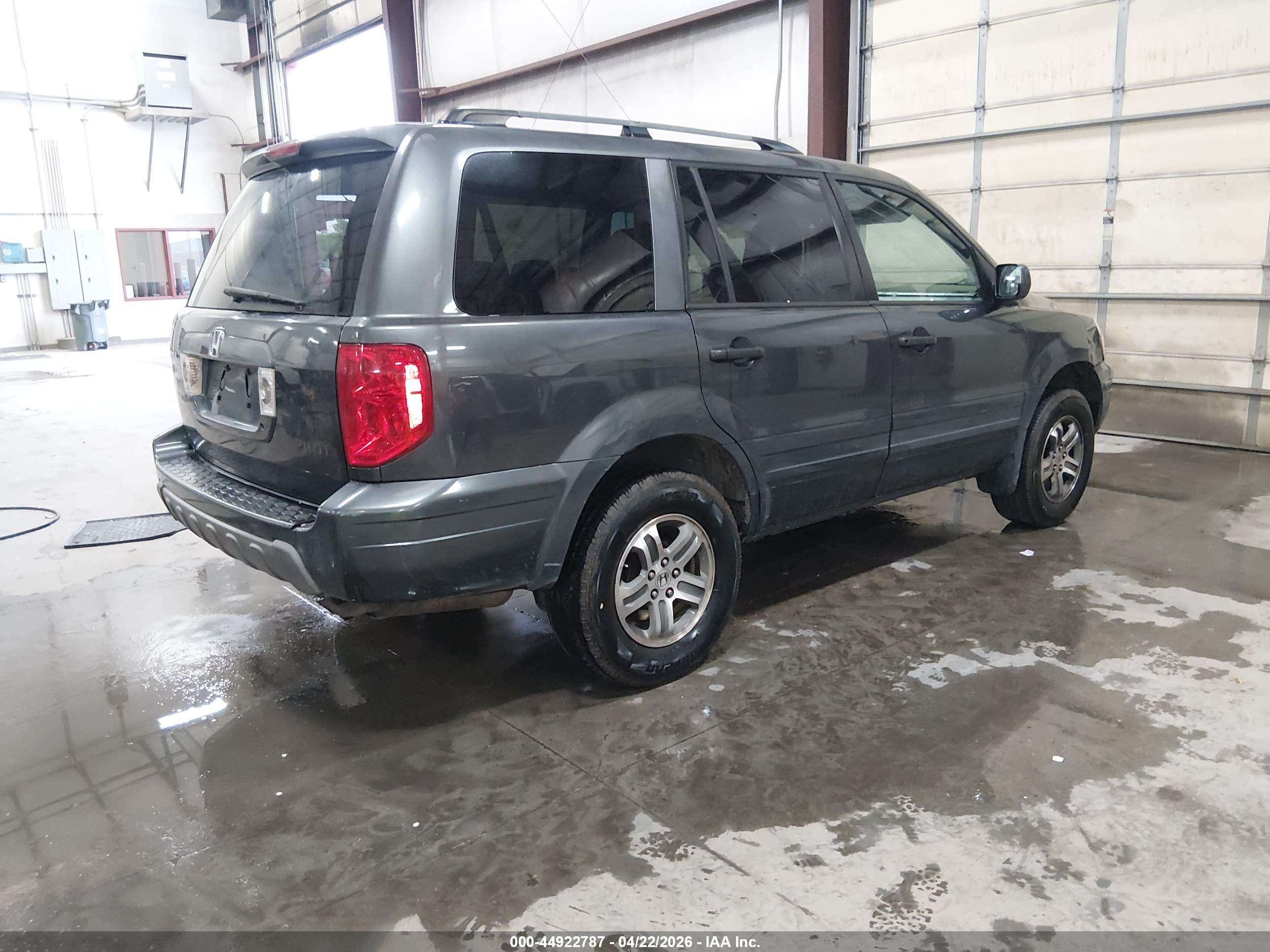 HONDA PILOT image 4