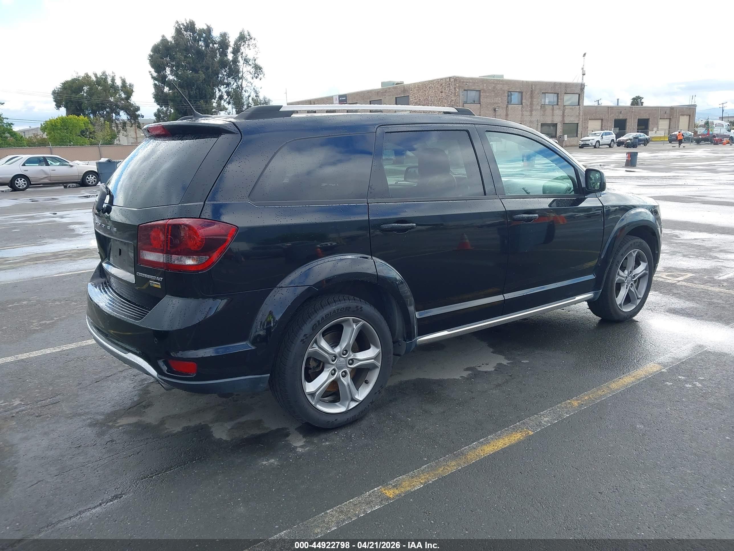 DODGE JOURNEY image 4