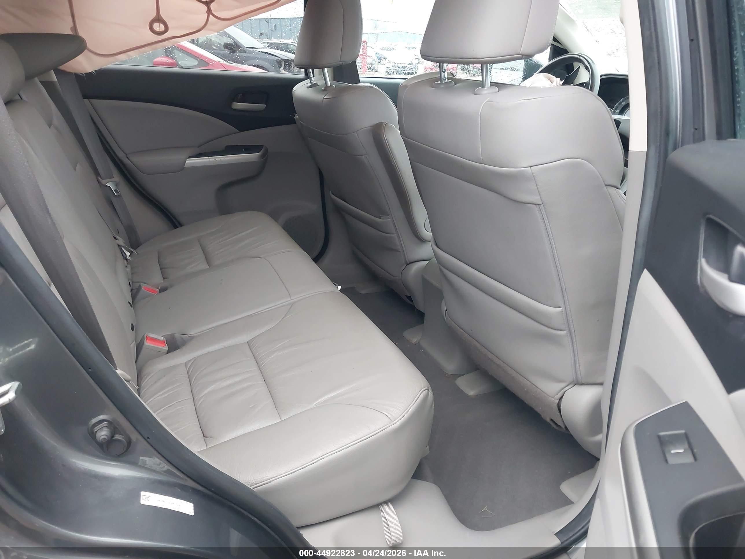 HONDA CR-V image 8