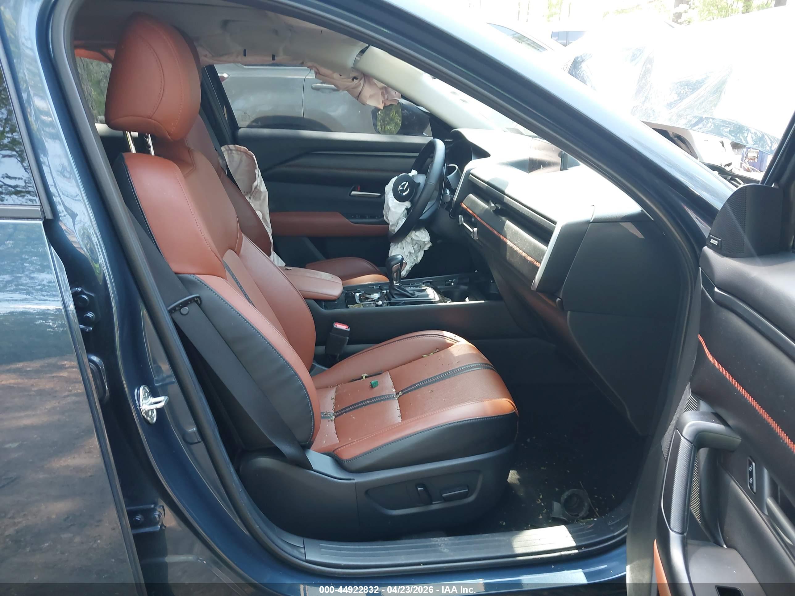 MAZDA CX-50 image 5