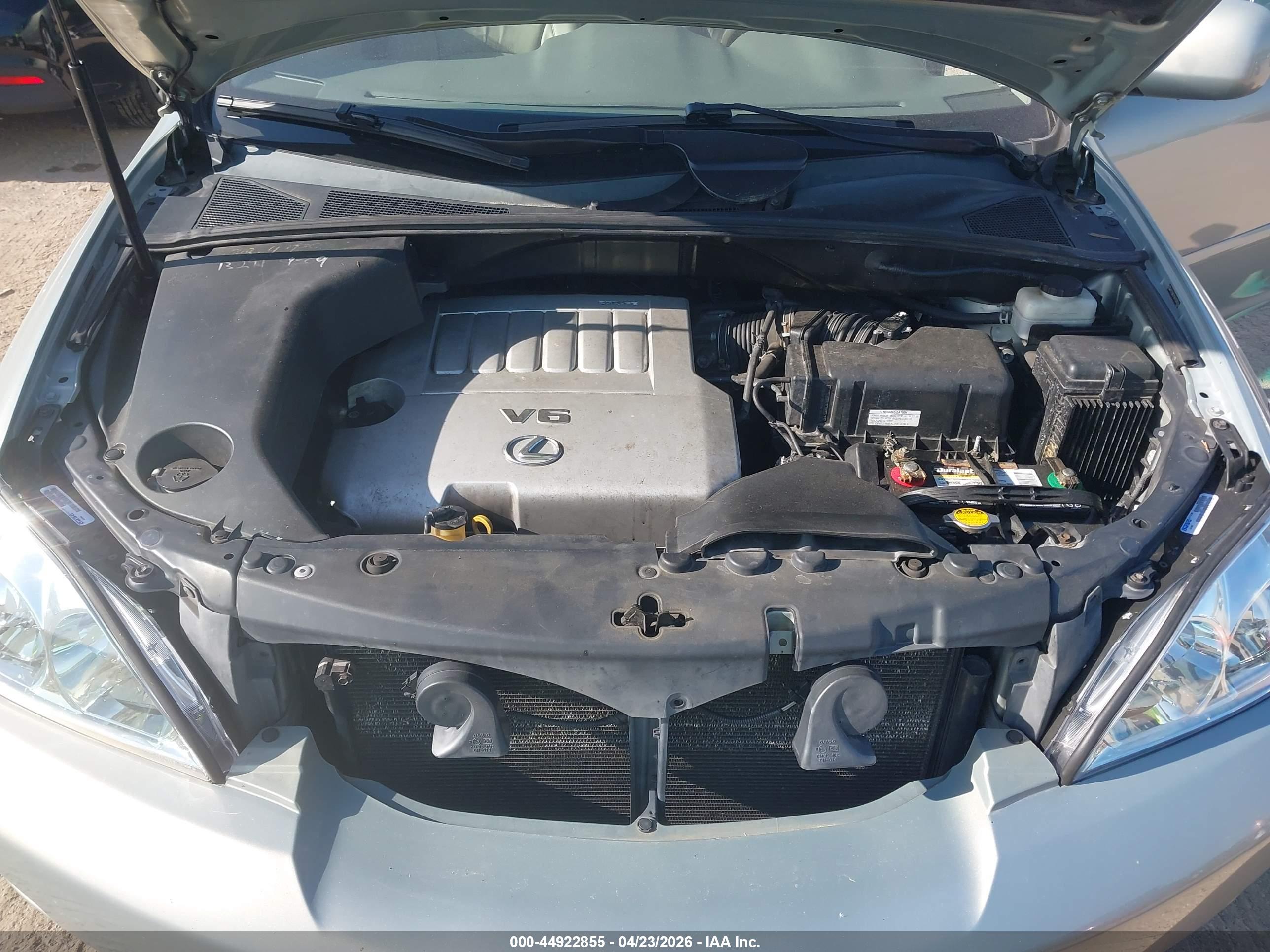 LEXUS RX image 10