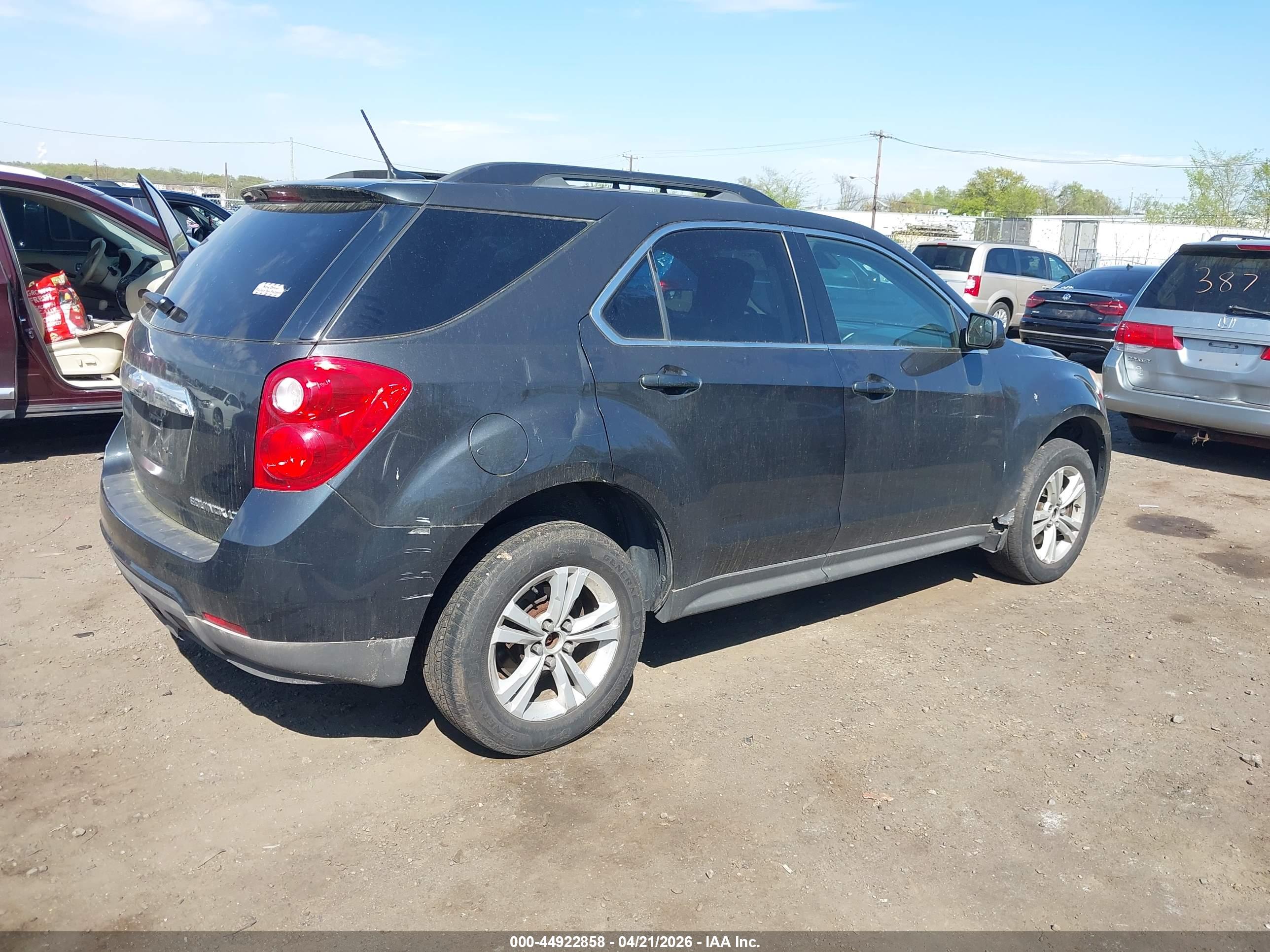 CHEVROLET EQUINOX image 4