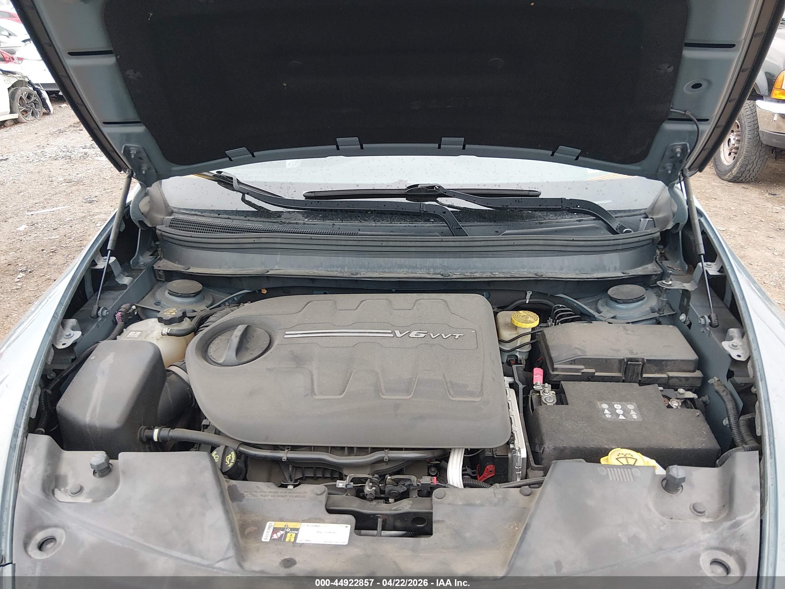 JEEP CHEROKEE image 10