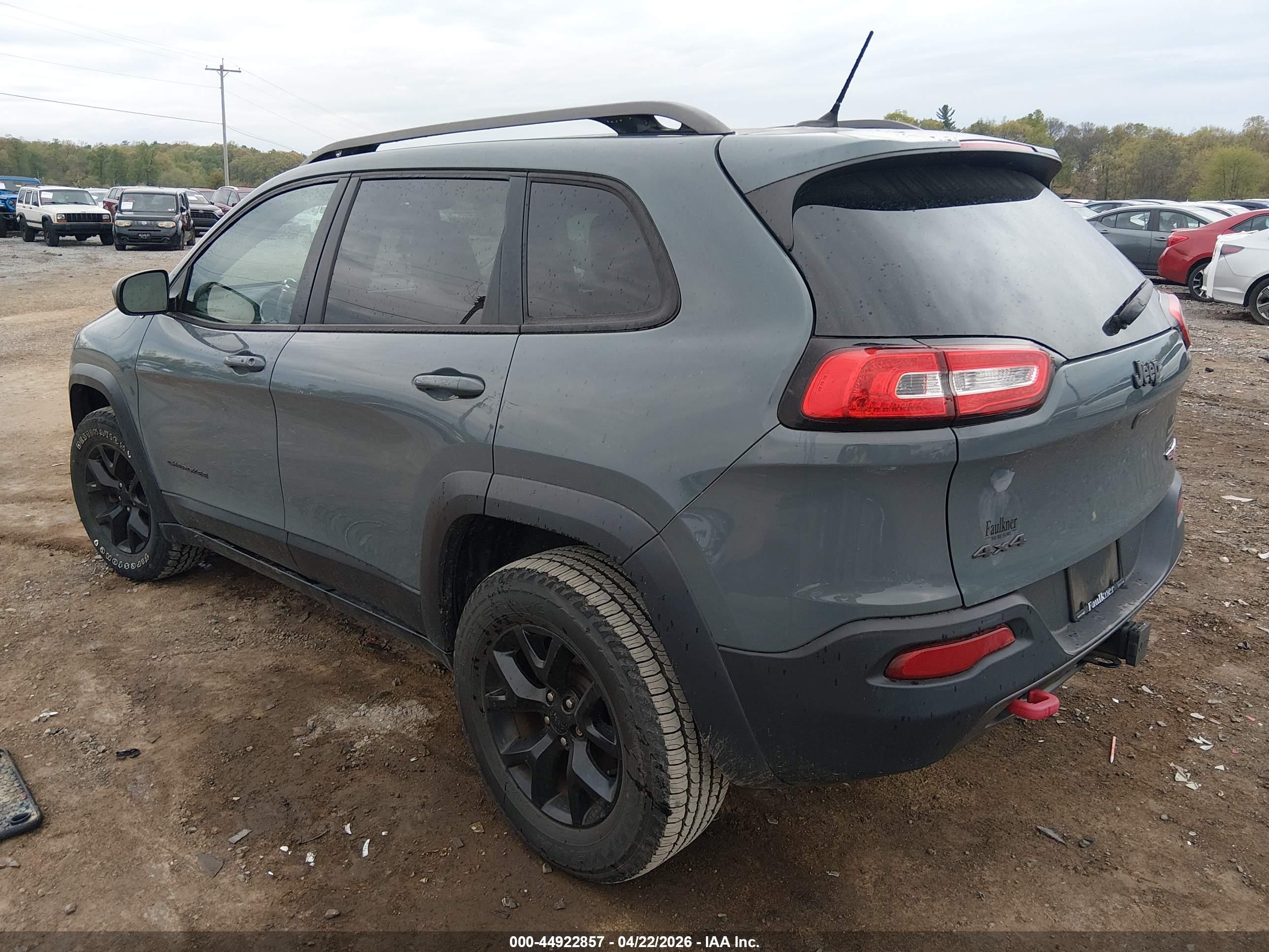JEEP CHEROKEE image 3