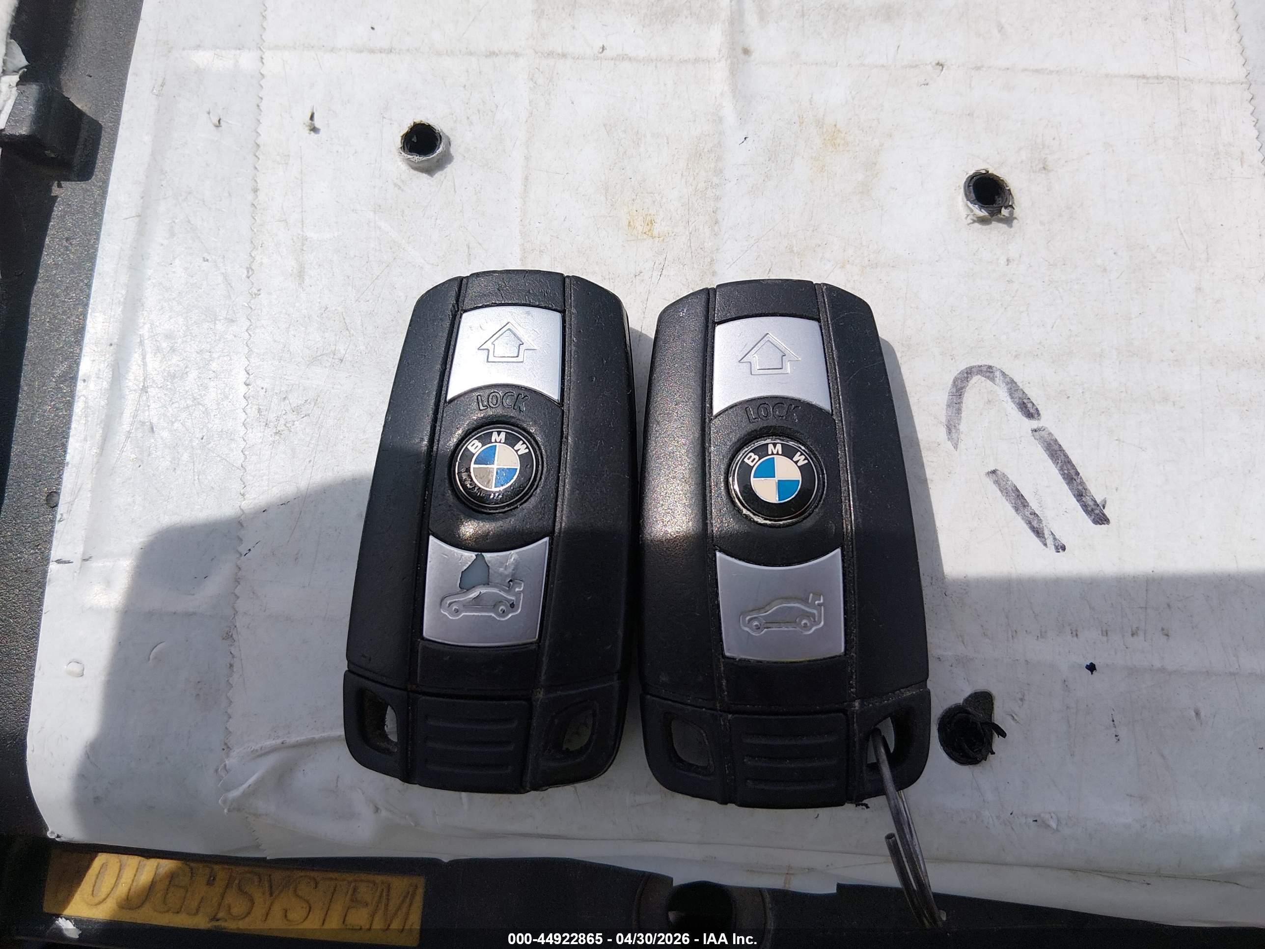 BMW 328I image 11