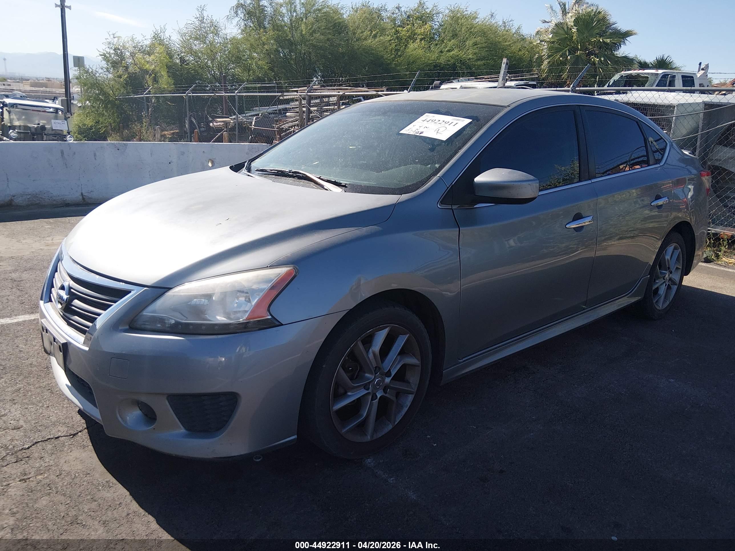 NISSAN SENTRA image 2