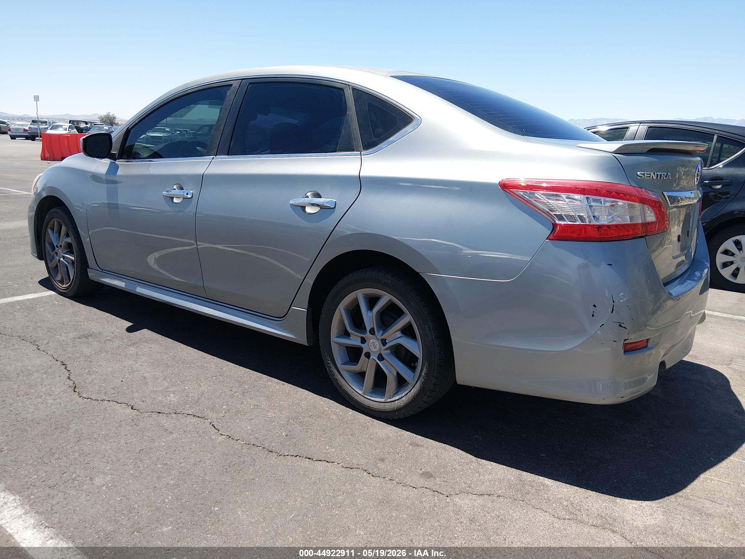 NISSAN SENTRA image 3