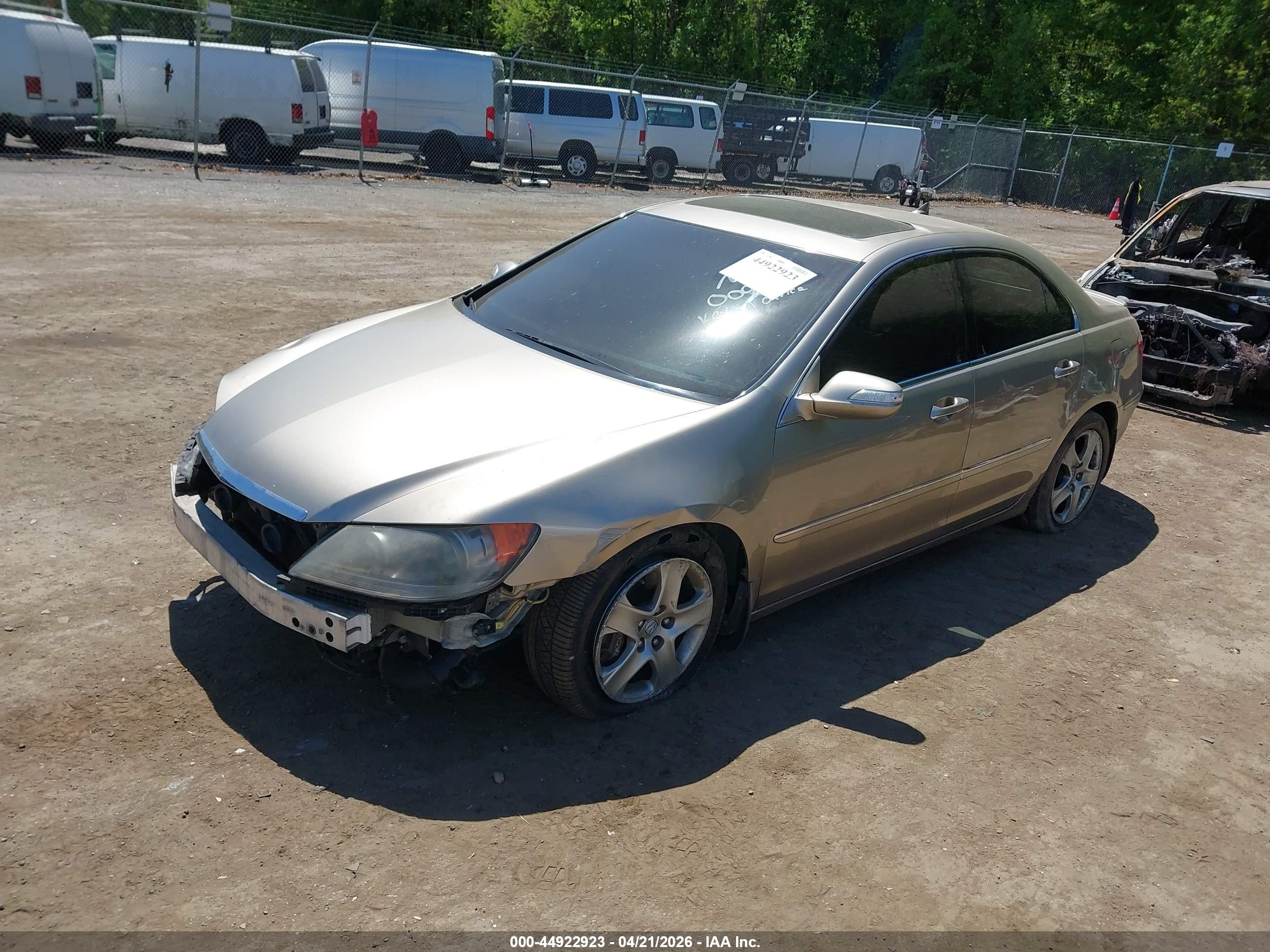 ACURA RL image 2