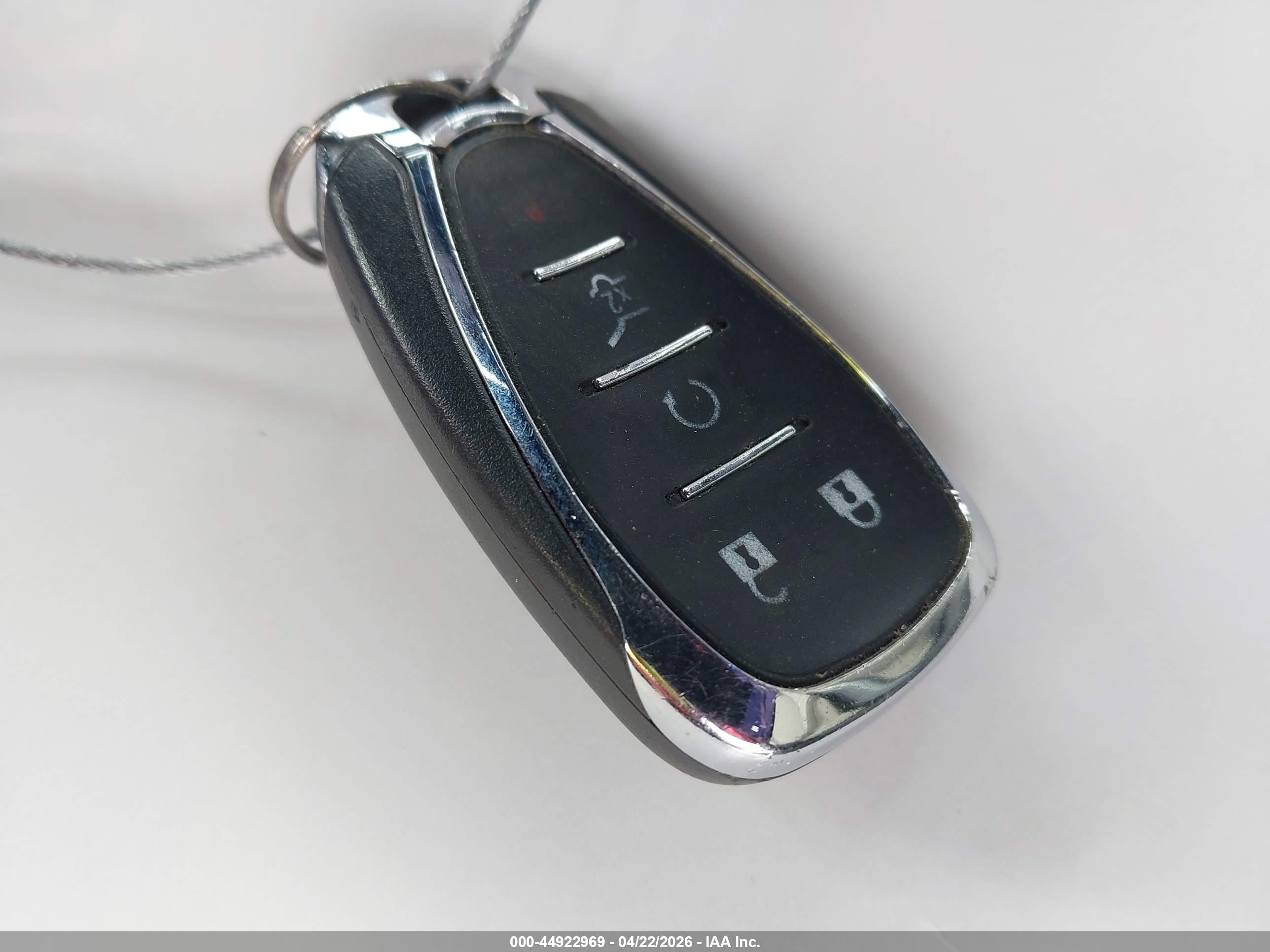 CHEVROLET EQUINOX image 11