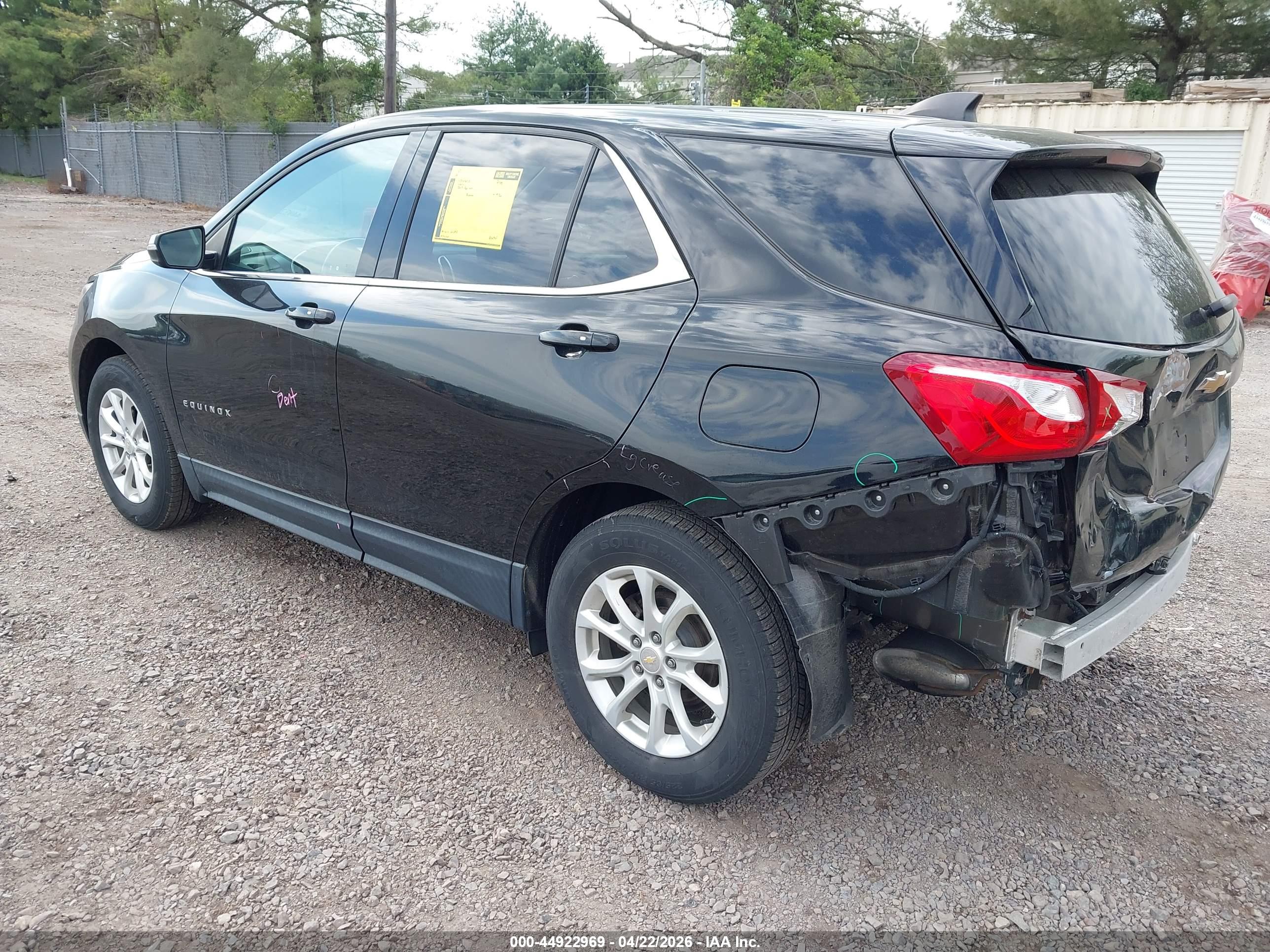 CHEVROLET EQUINOX image 3