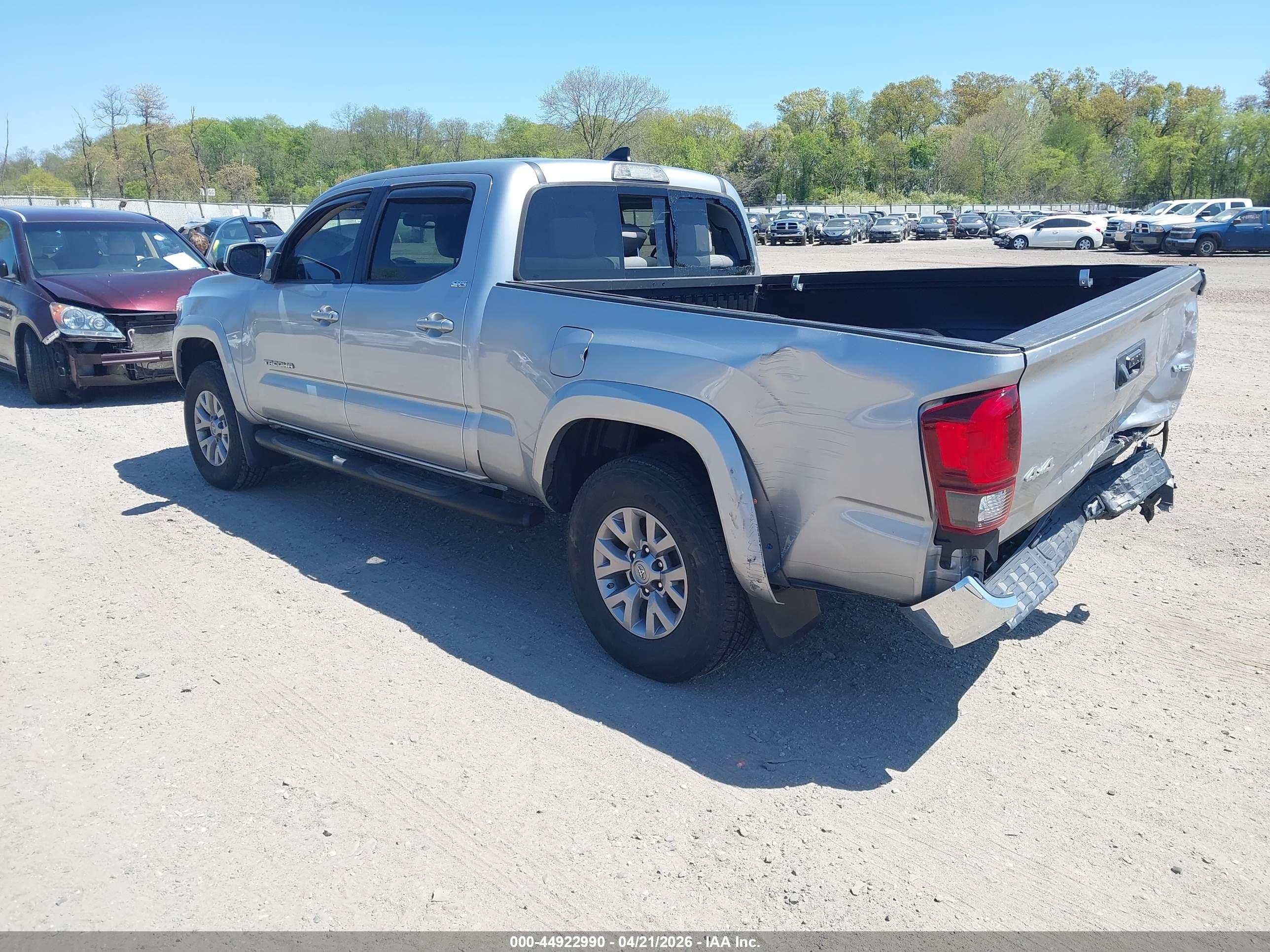 TOYOTA TACOMA image 3